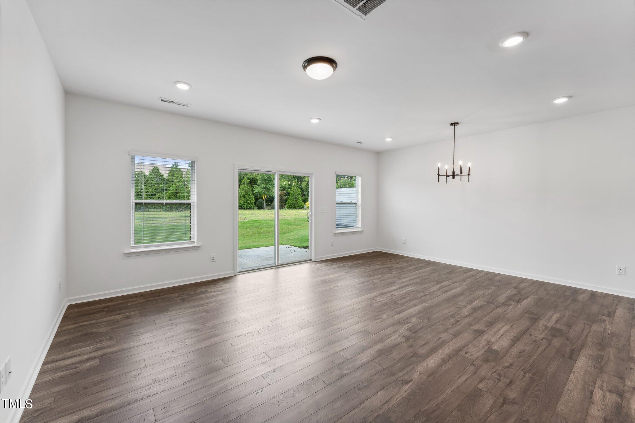 114 Periwinkle Place # 17