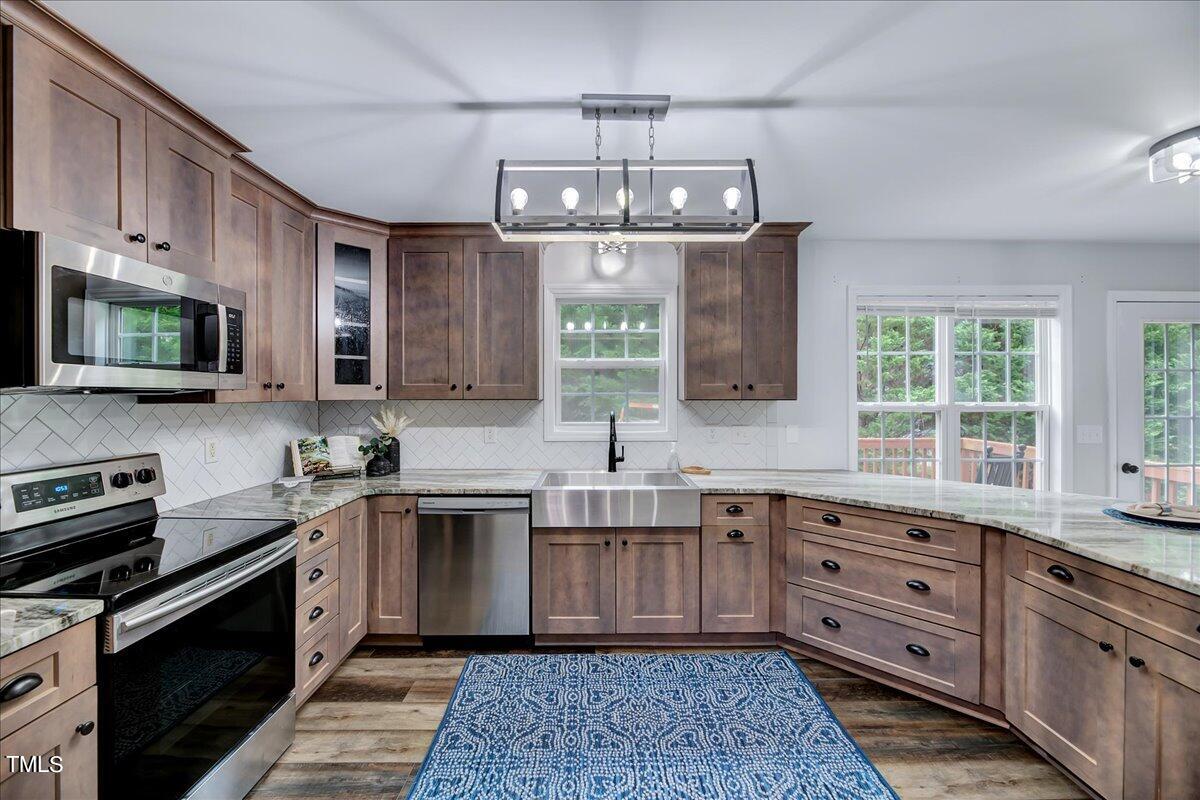 2800 White Rail Drive