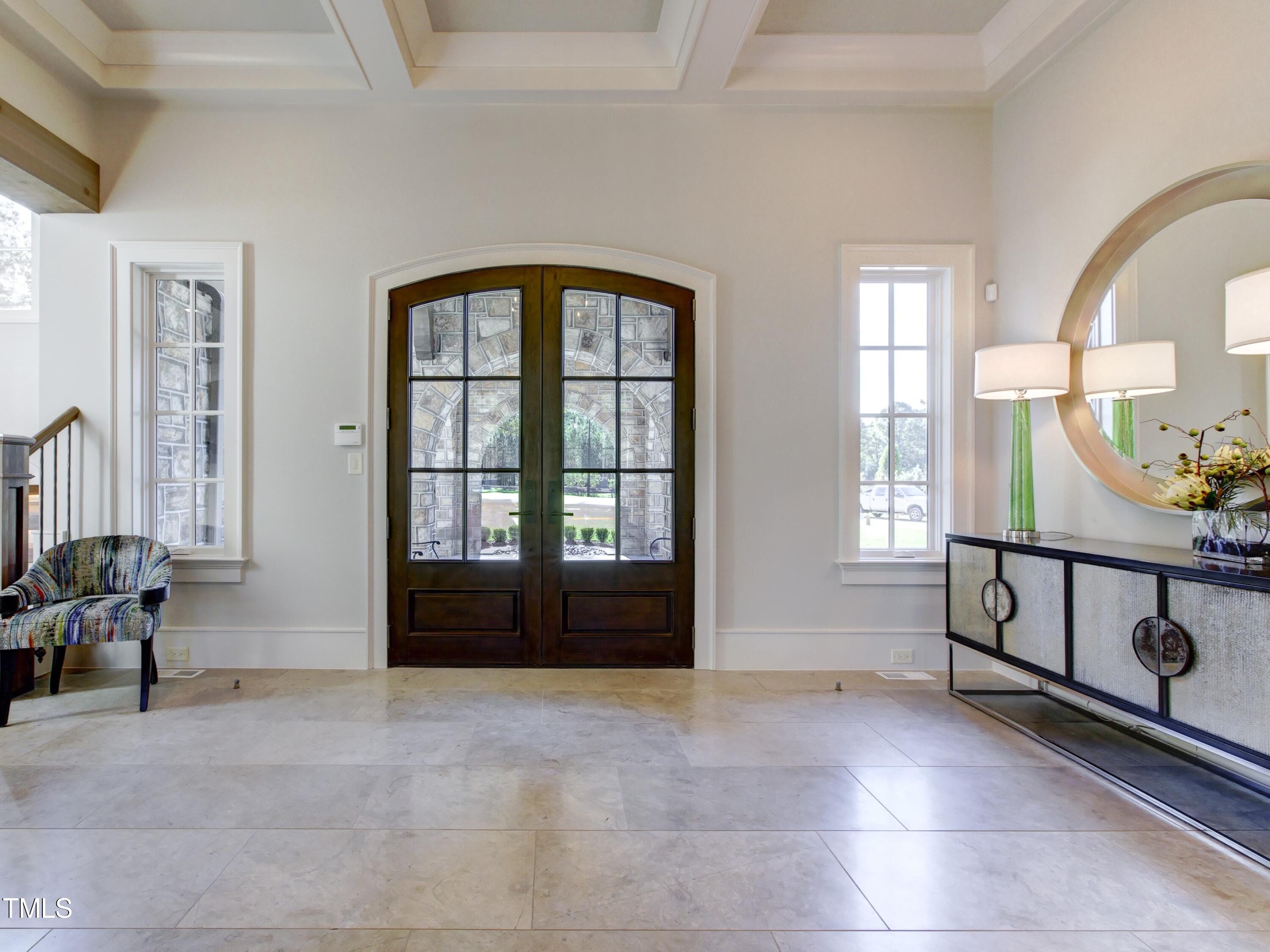 5105 Avalaire Oaks Drive
