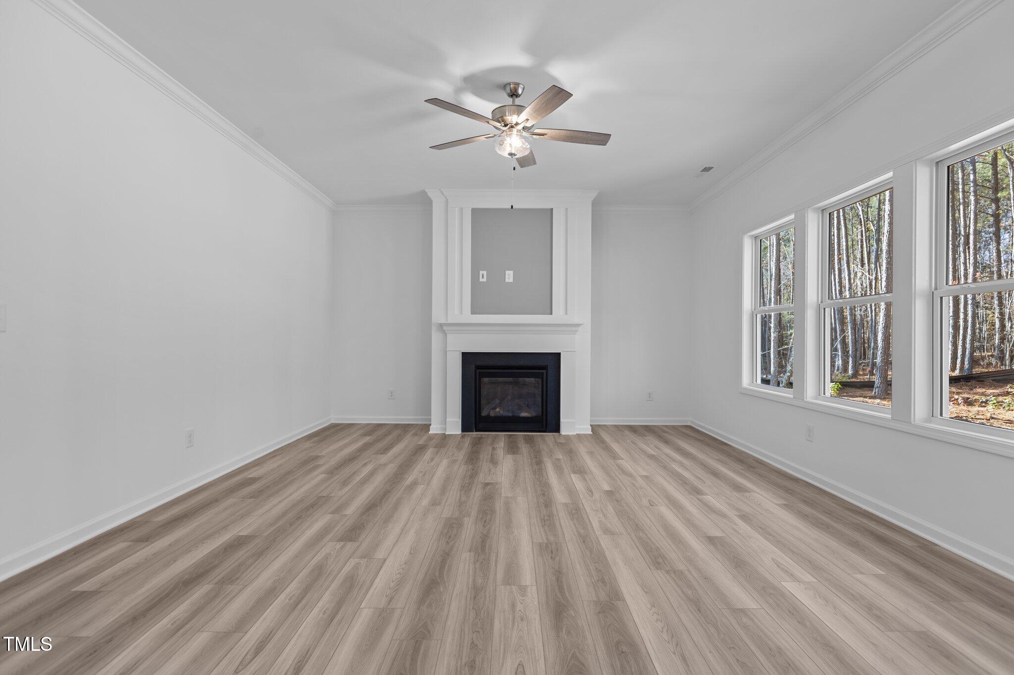 5009 Macleod Place