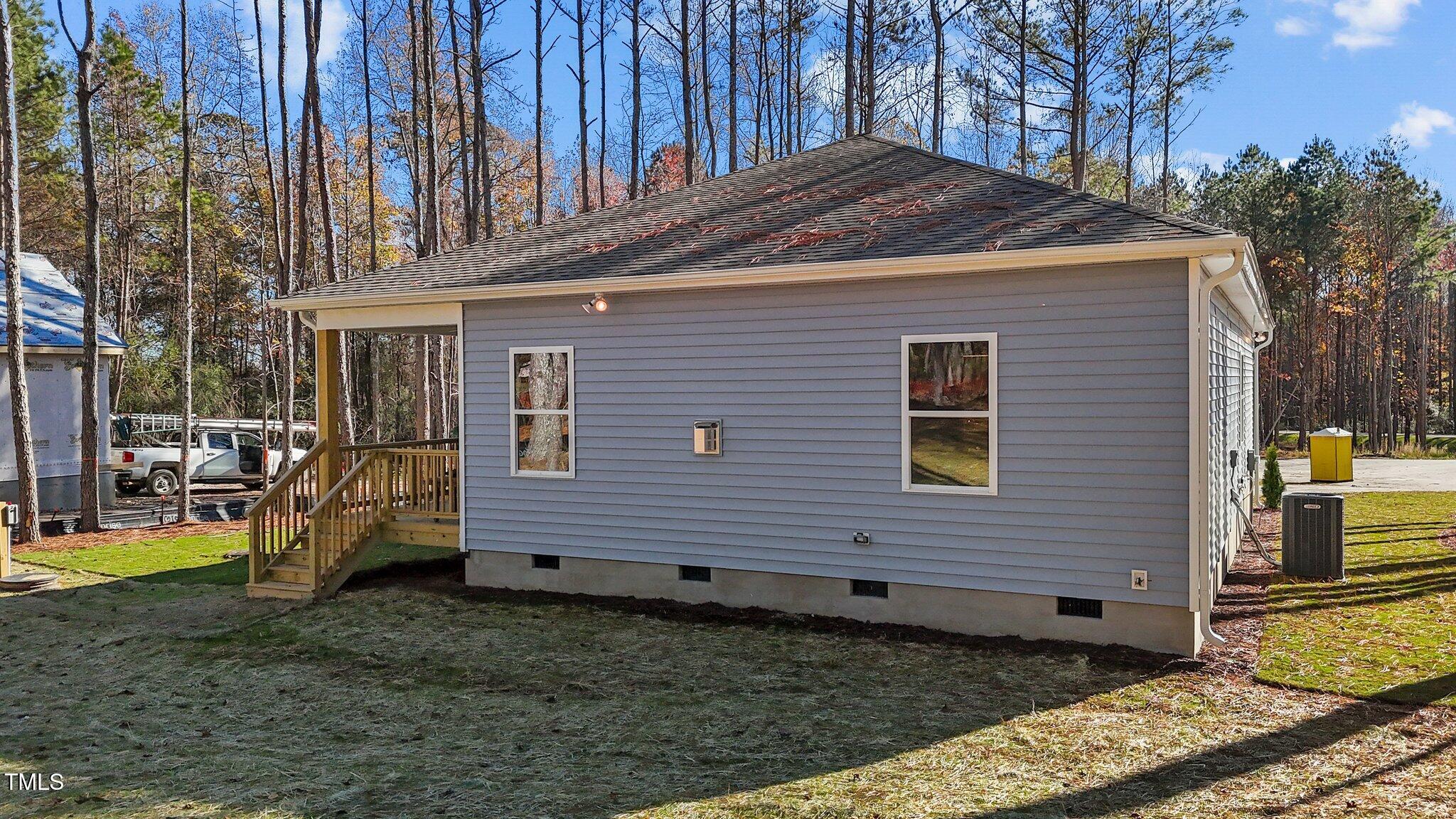 5012 Macleod Place