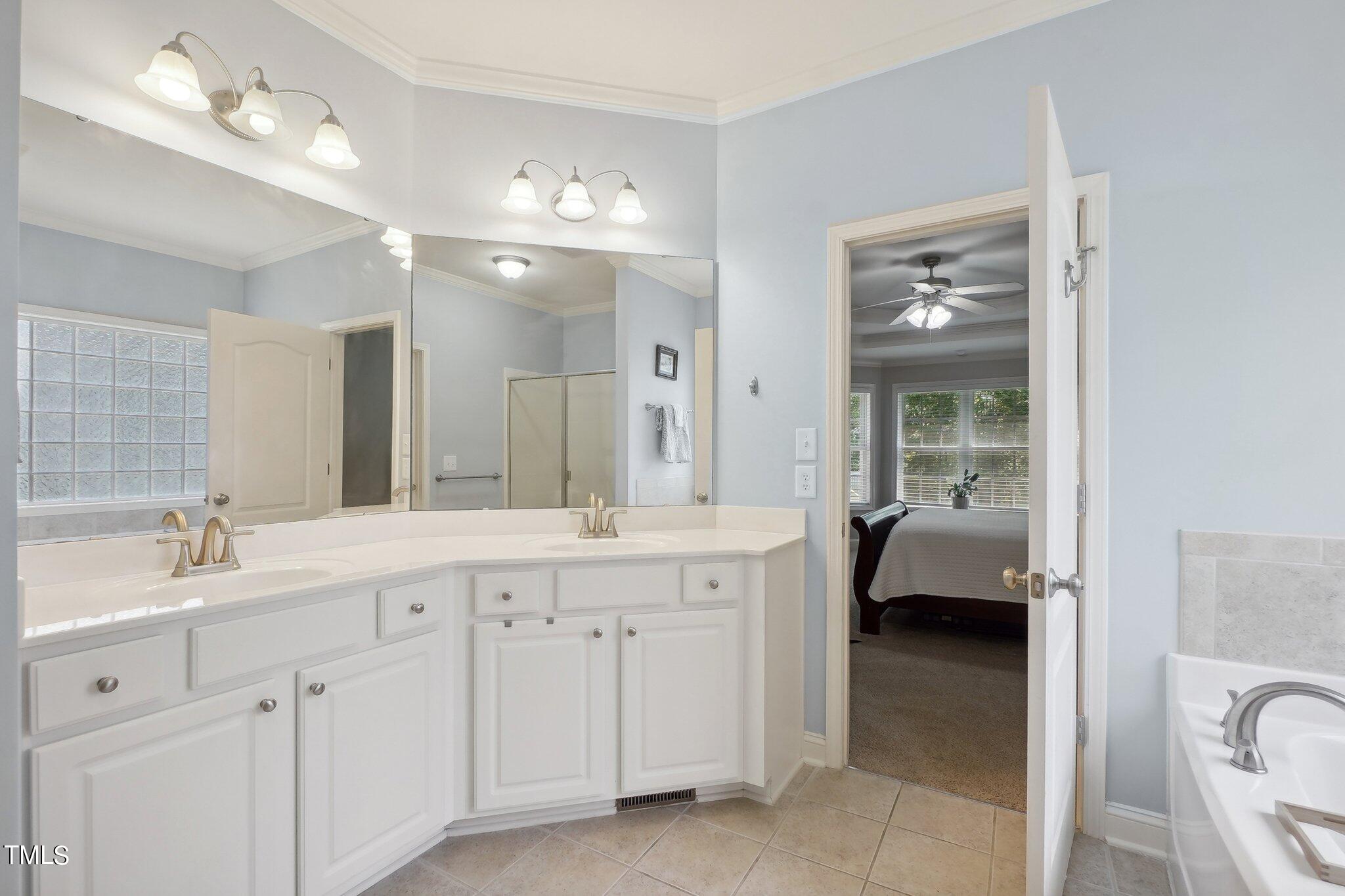 934 Lukestone Drive
