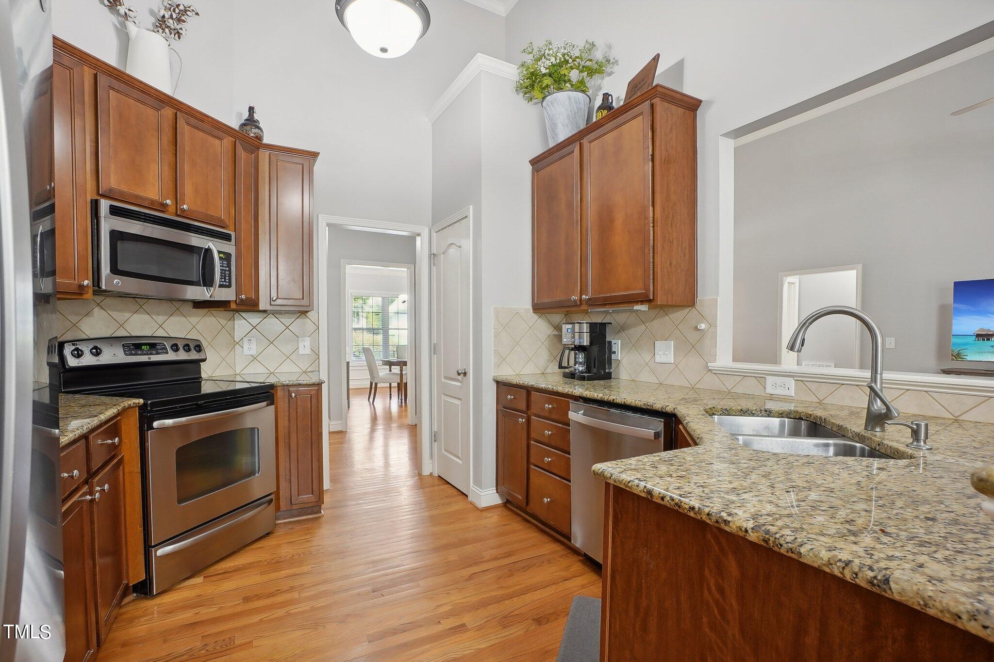 934 Lukestone Drive