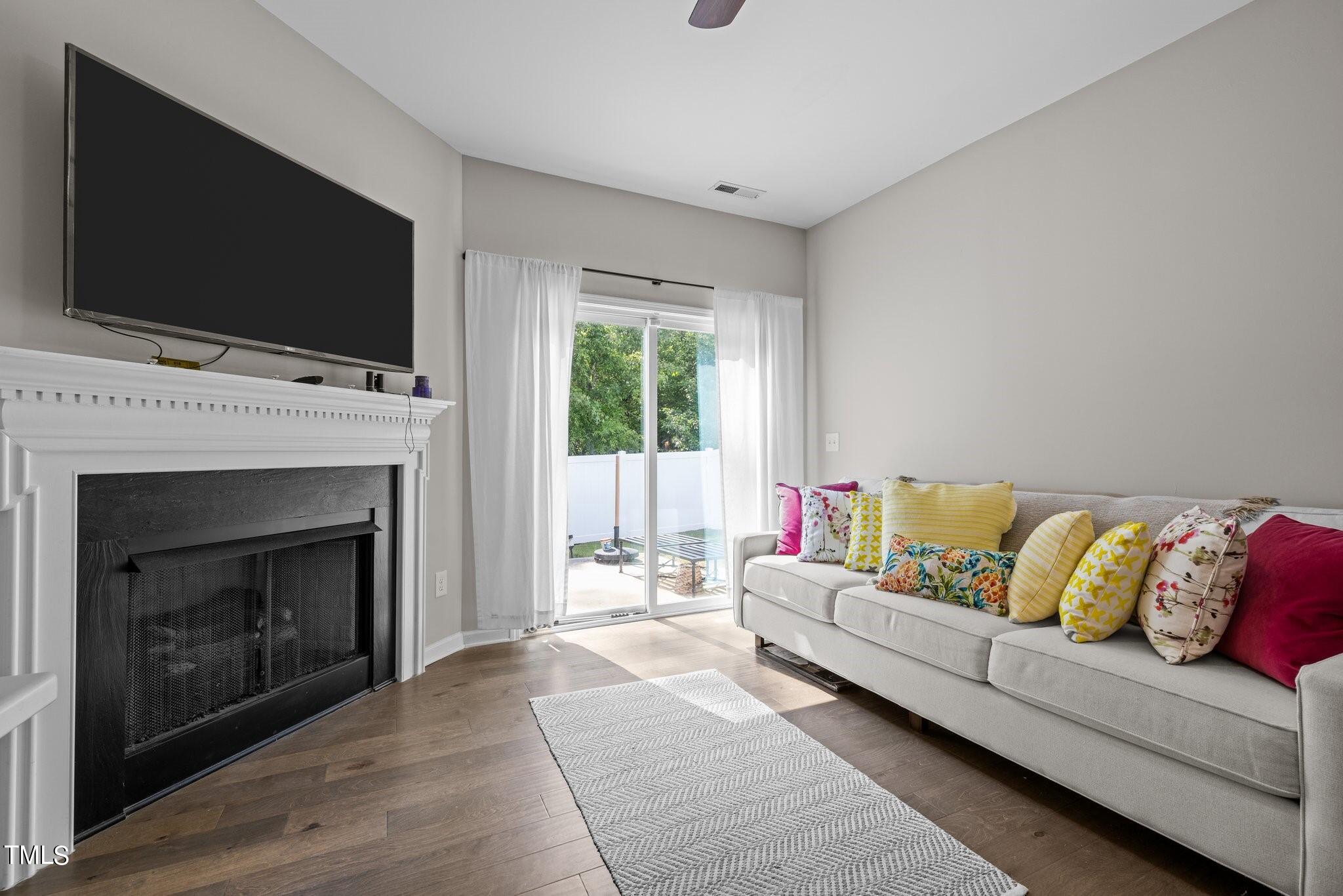 121 Zante Currant Road