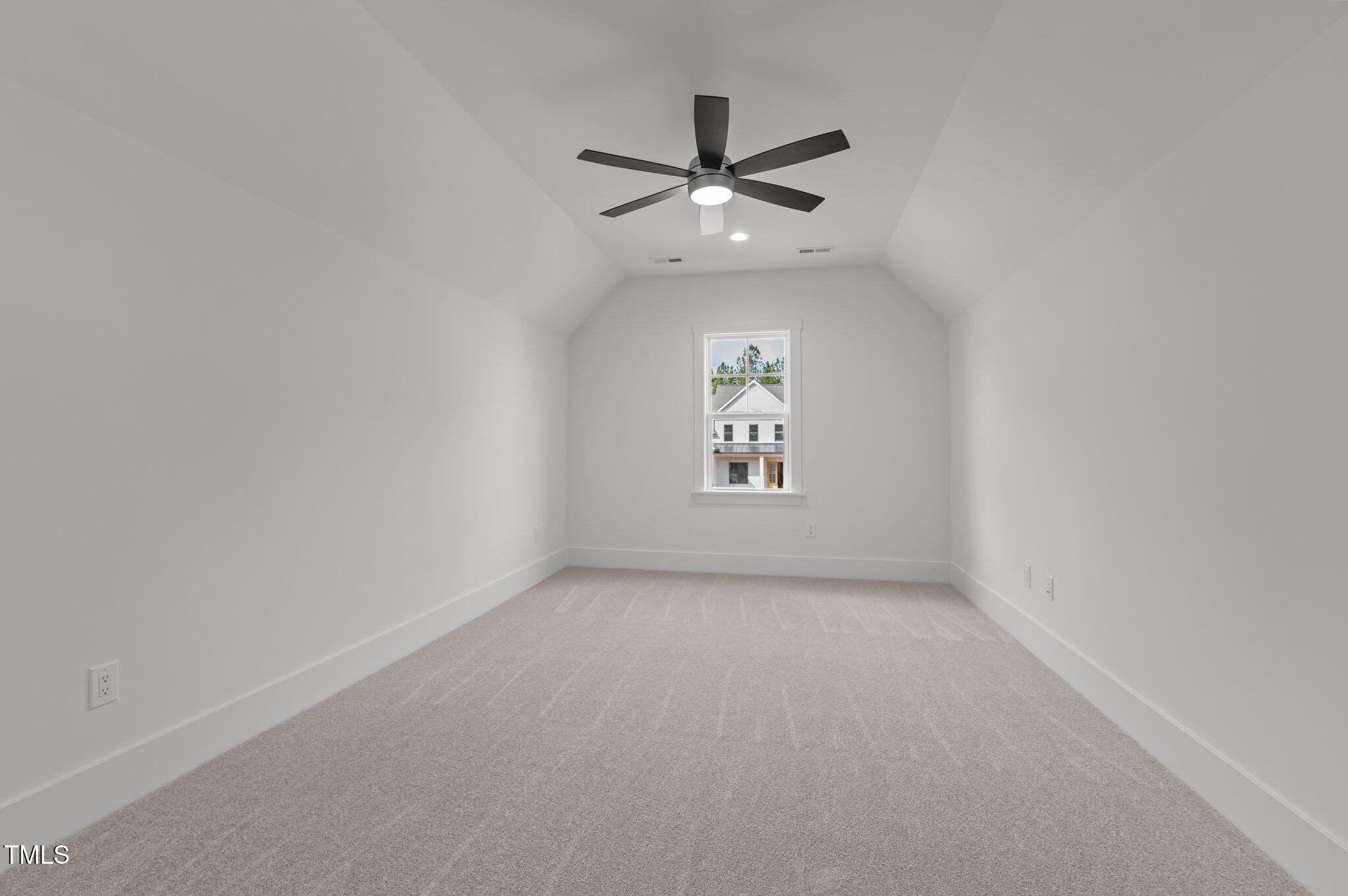 30 Chestnut Oak Drive