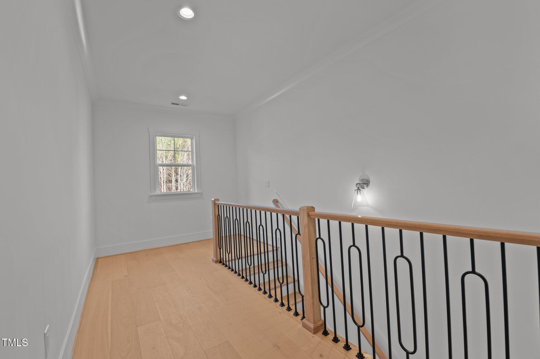 30 Chestnut Oak Drive