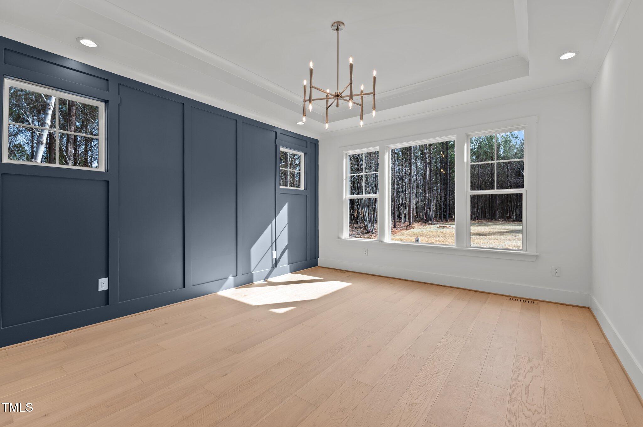 30 Chestnut Oak Drive