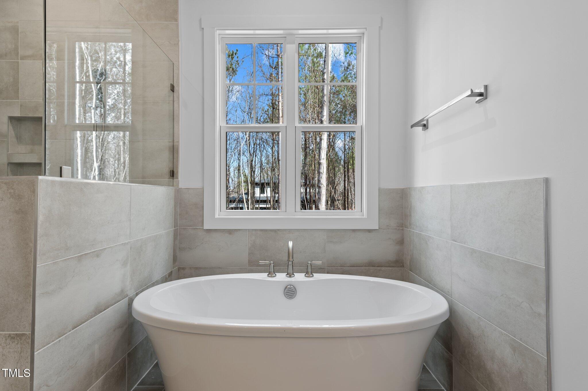 30 Chestnut Oak Drive