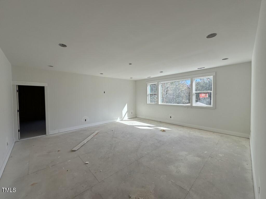 50 Spanish Oak Drive
