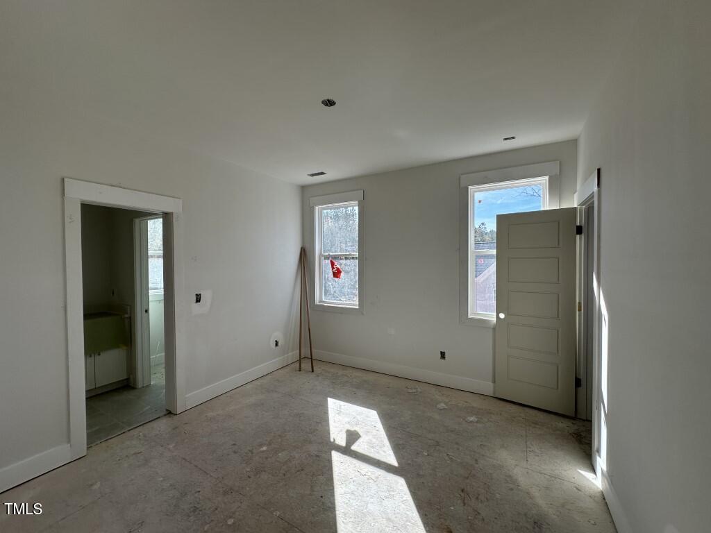50 Spanish Oak Drive