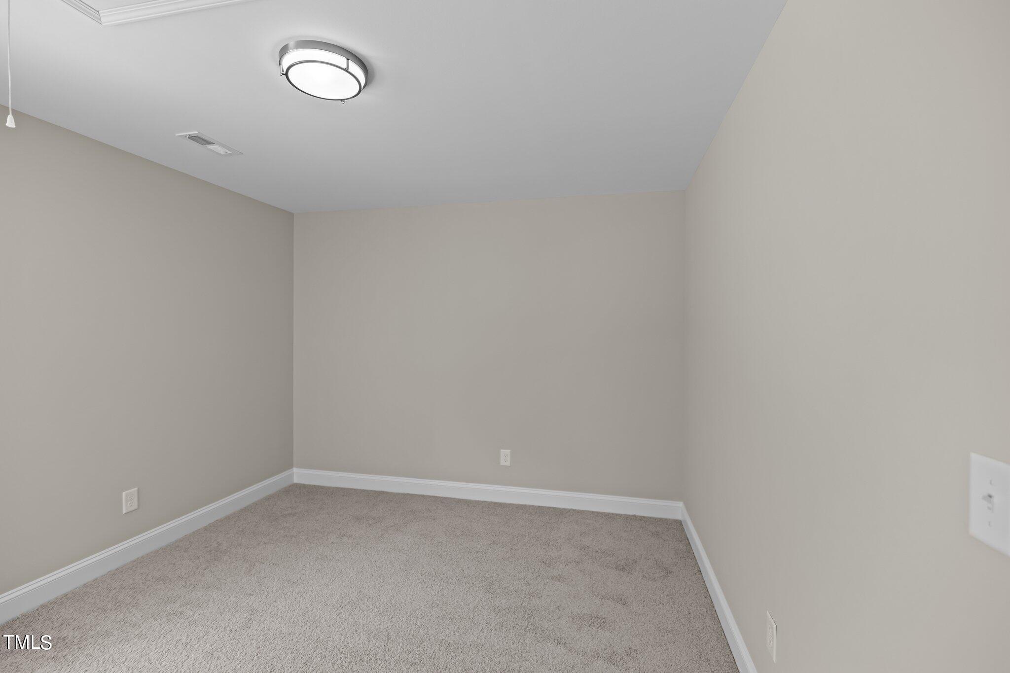 1011 Sunnybrook Road S