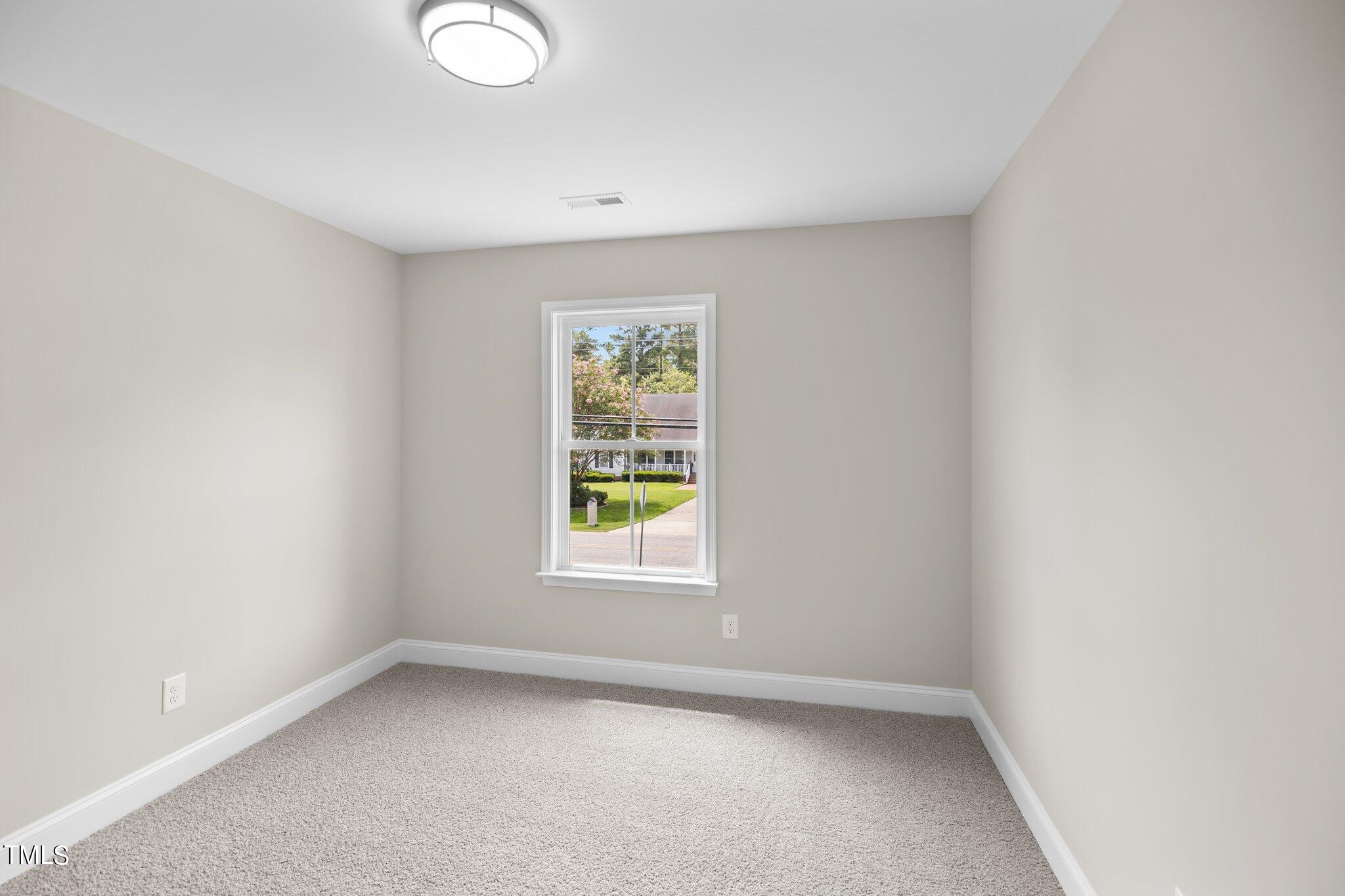1011 Sunnybrook Road S
