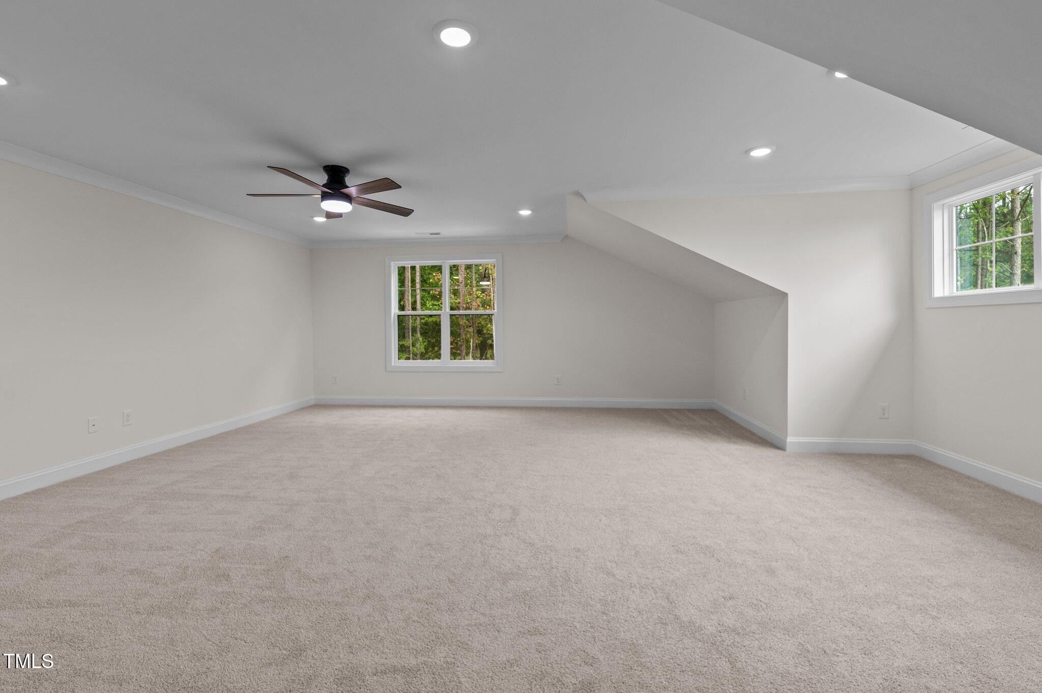 65 Woodford Way