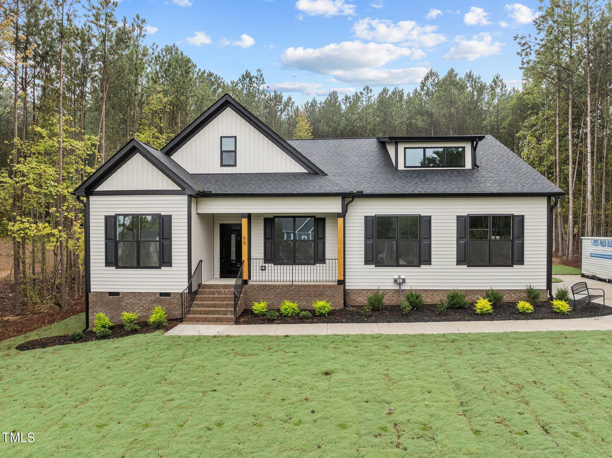 65 Woodford Way