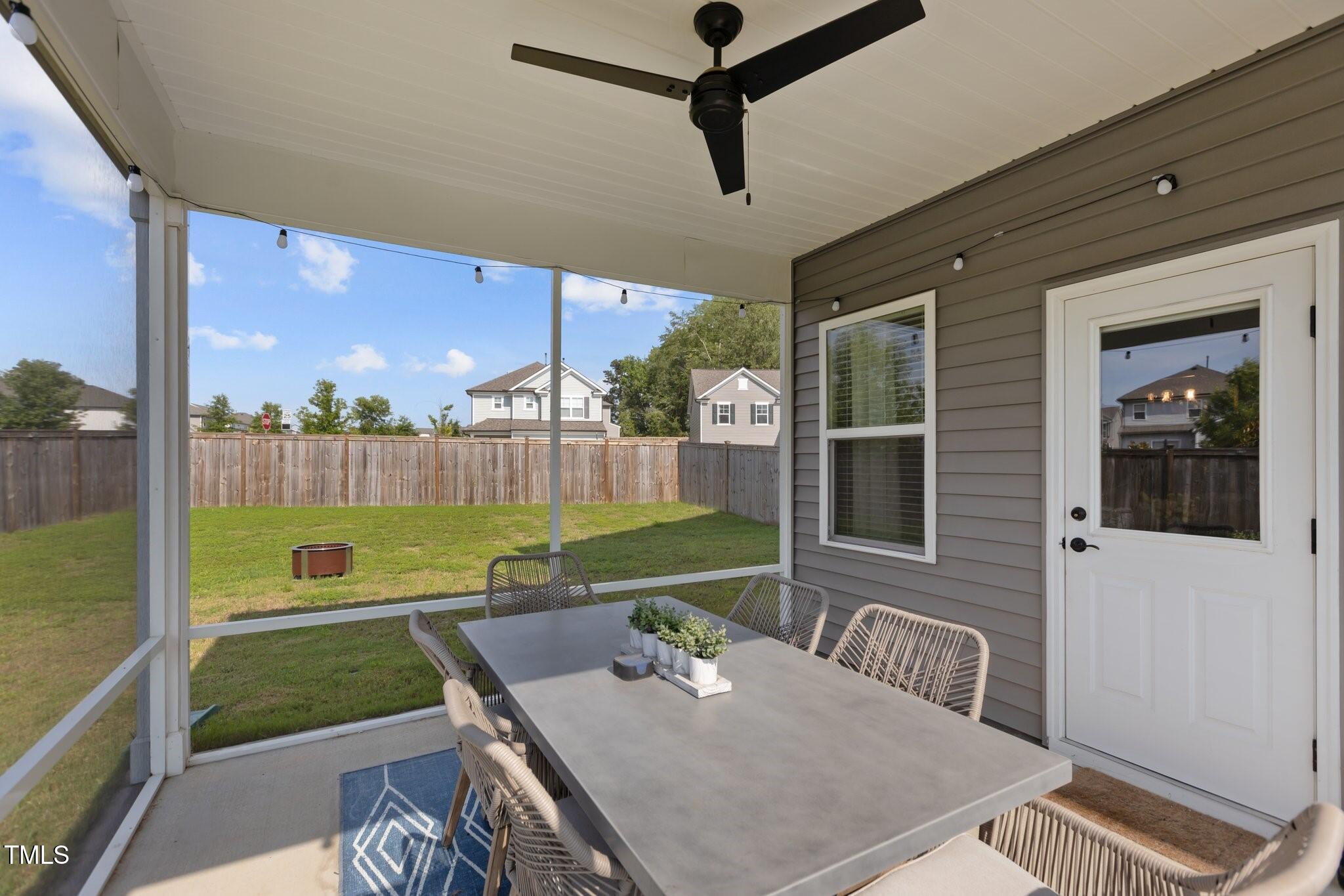 2089 Hosel Lane