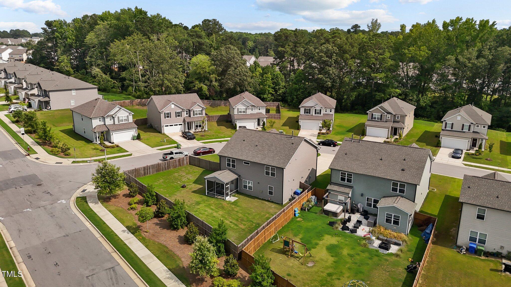 2089 Hosel Lane