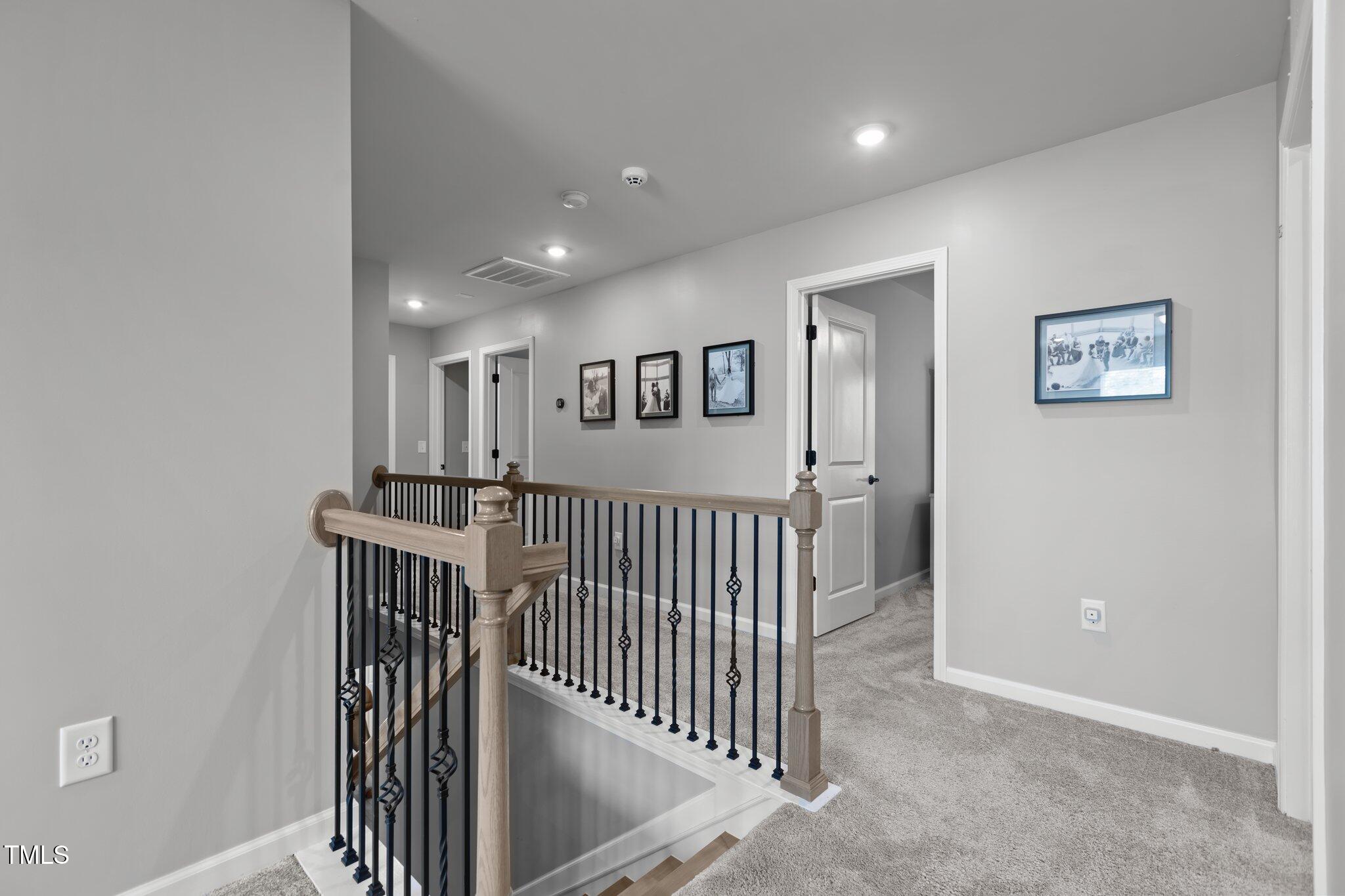 2089 Hosel Lane