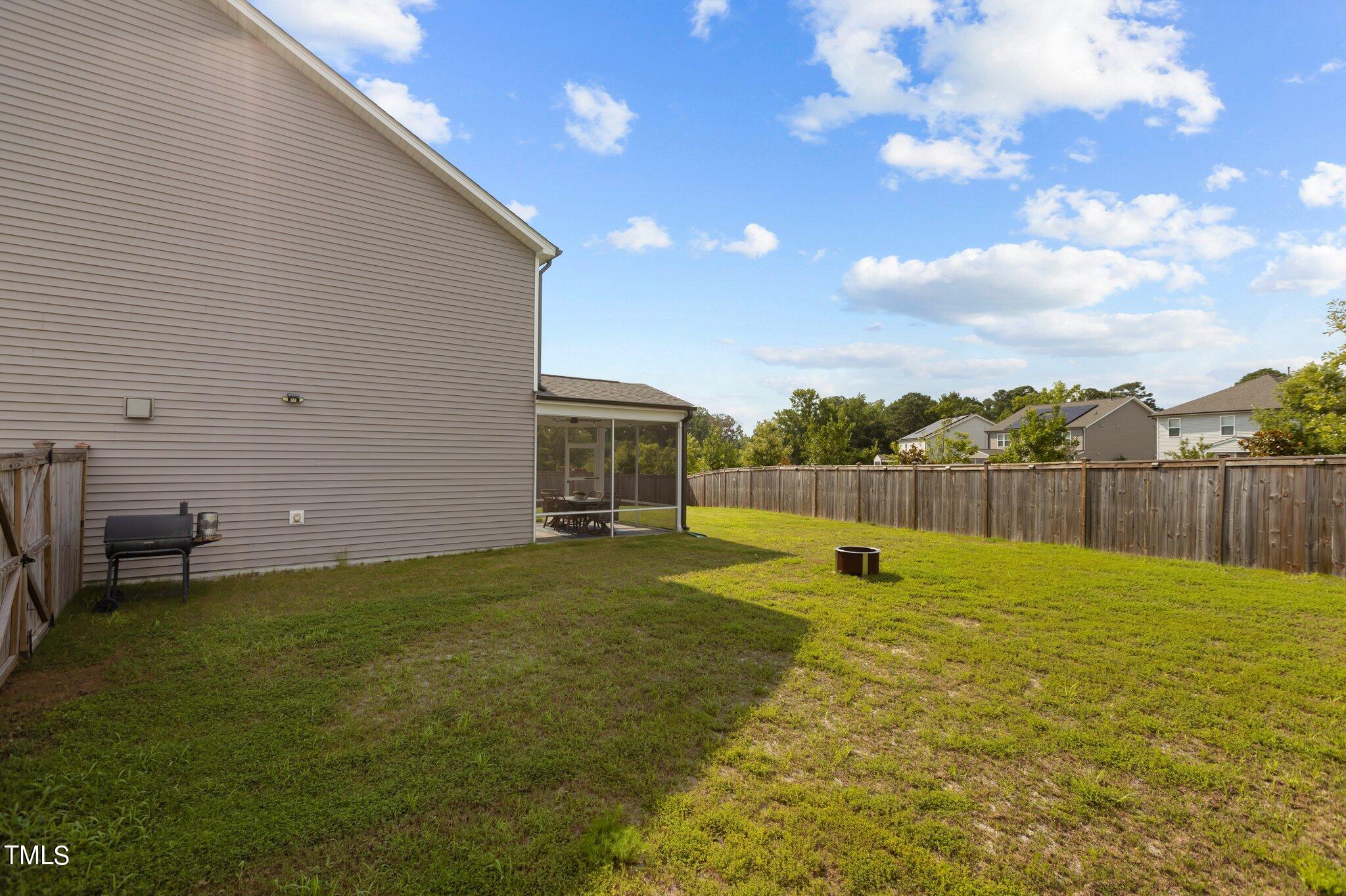 2089 Hosel Lane
