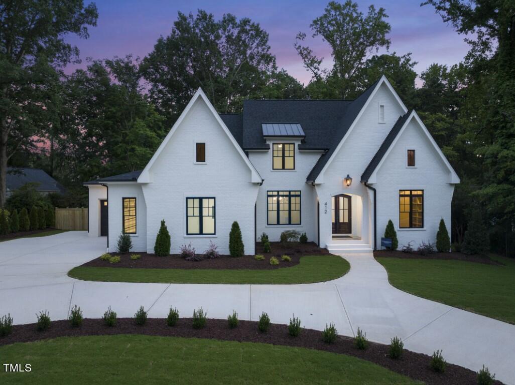 412 Vernon Terrace