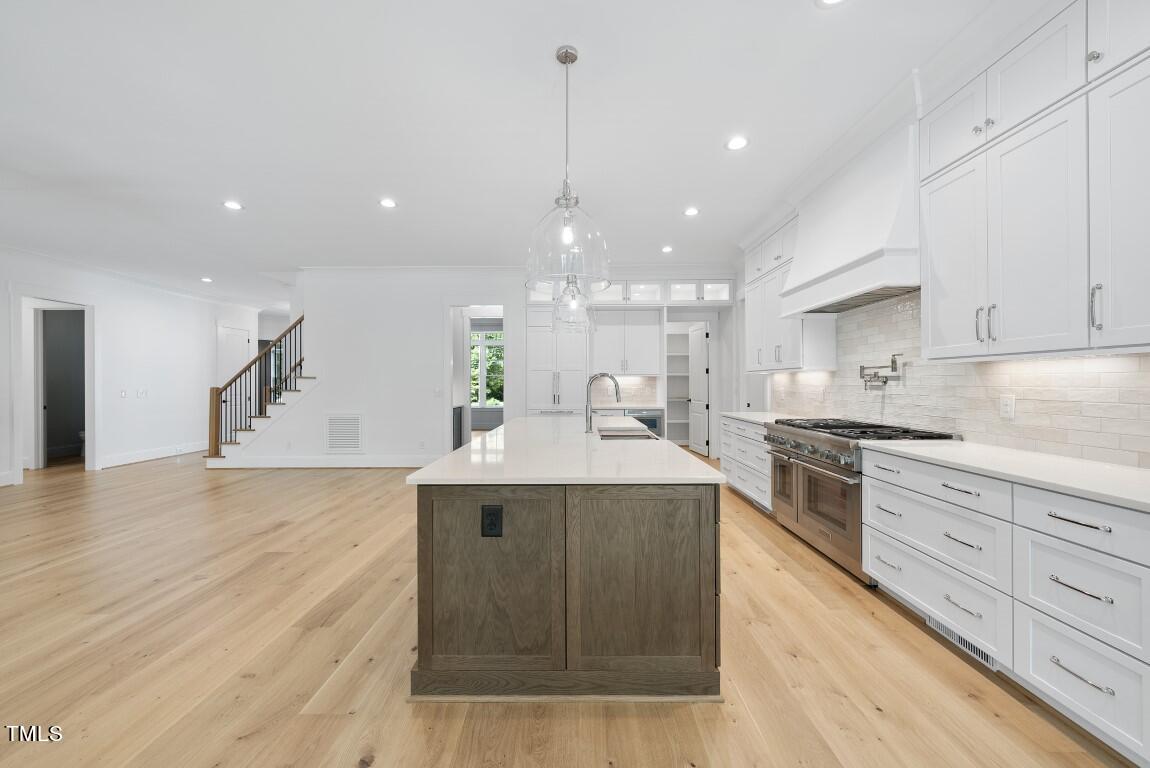 412 Vernon Terrace