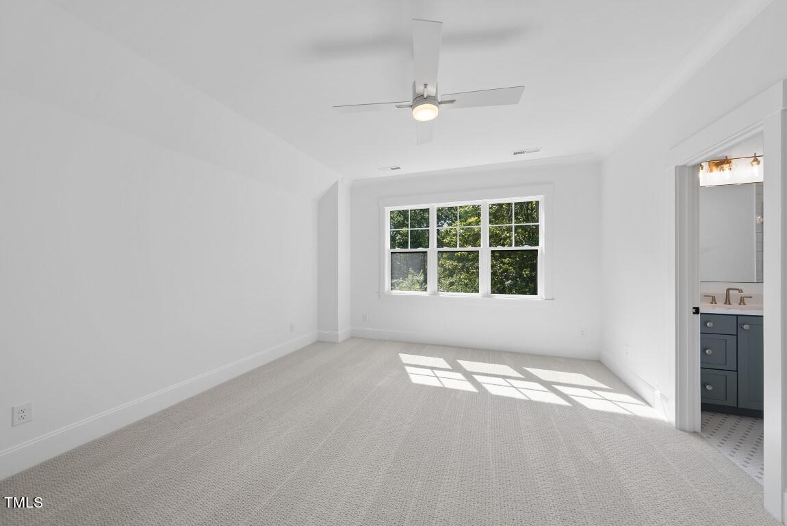 412 Vernon Terrace