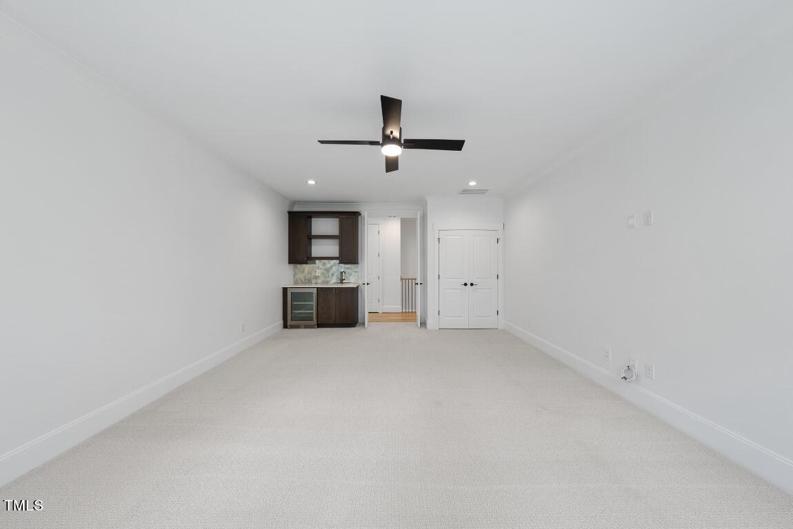 412 Vernon Terrace