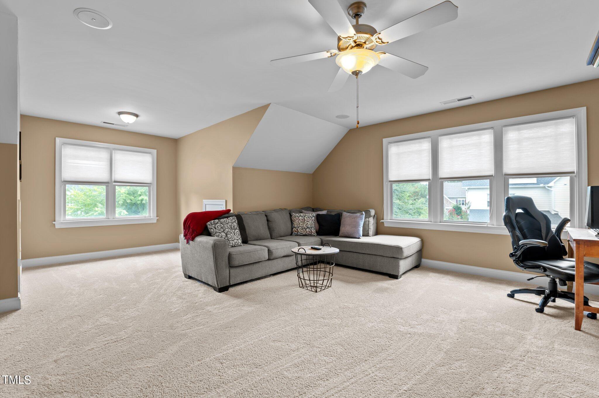1824 Old College Circle Circle