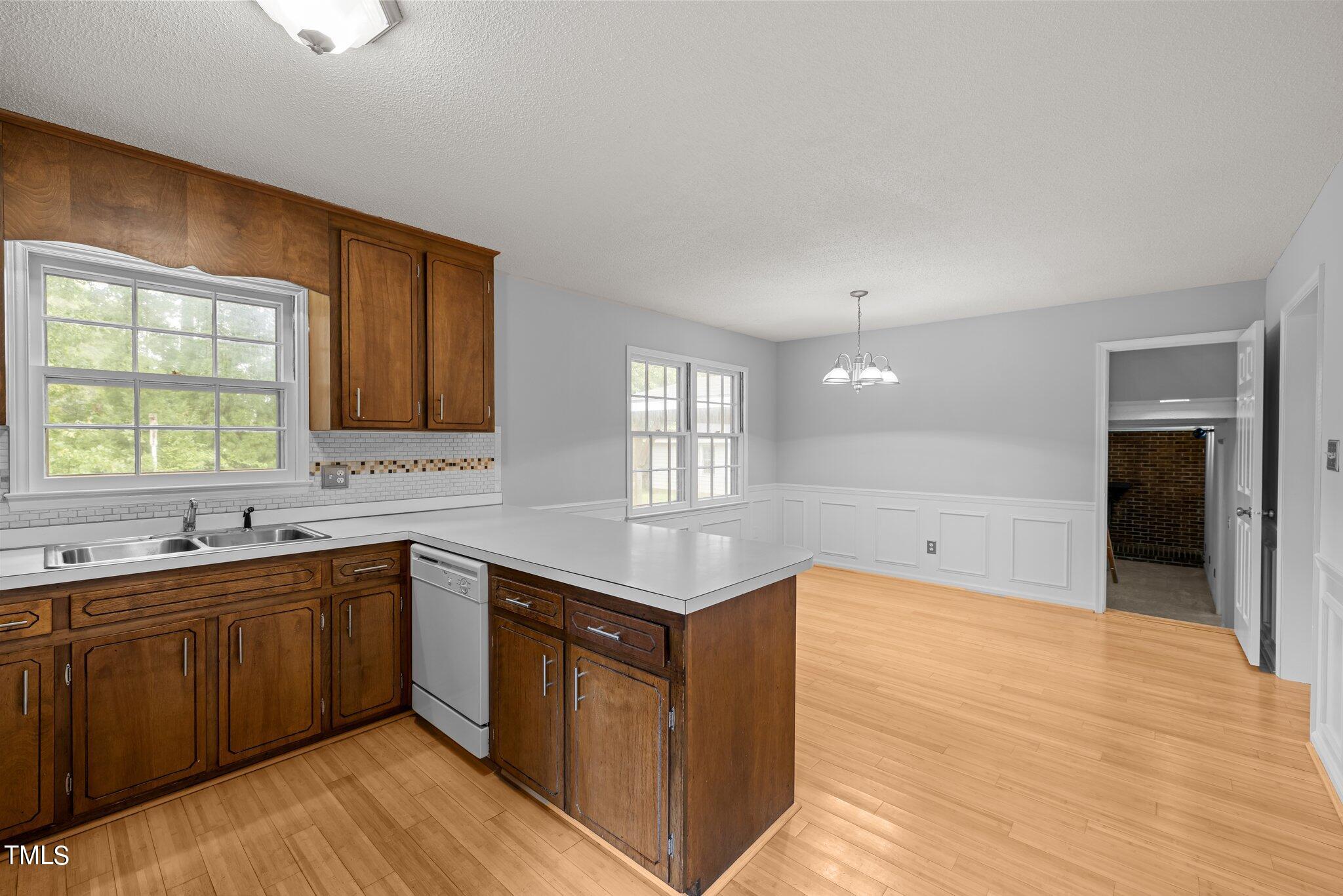 1024 Ivy Lane