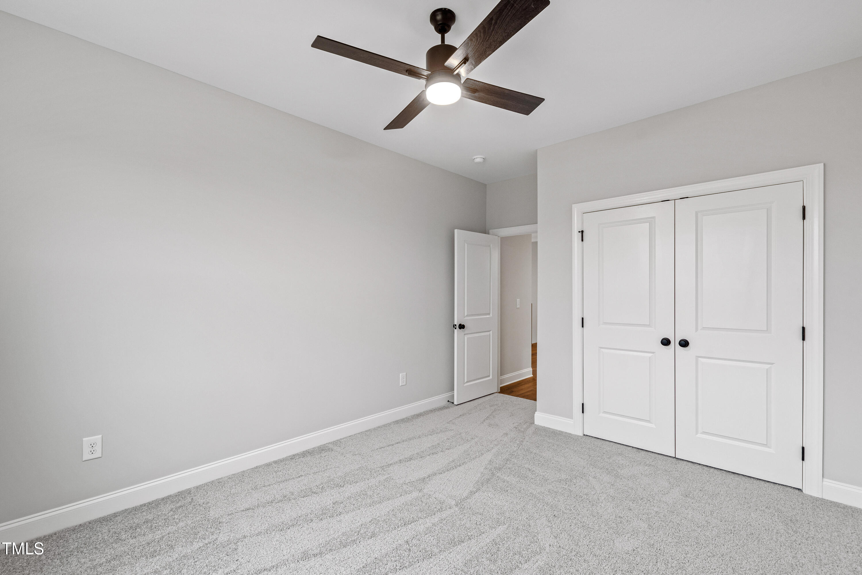 100 Firefly Lane