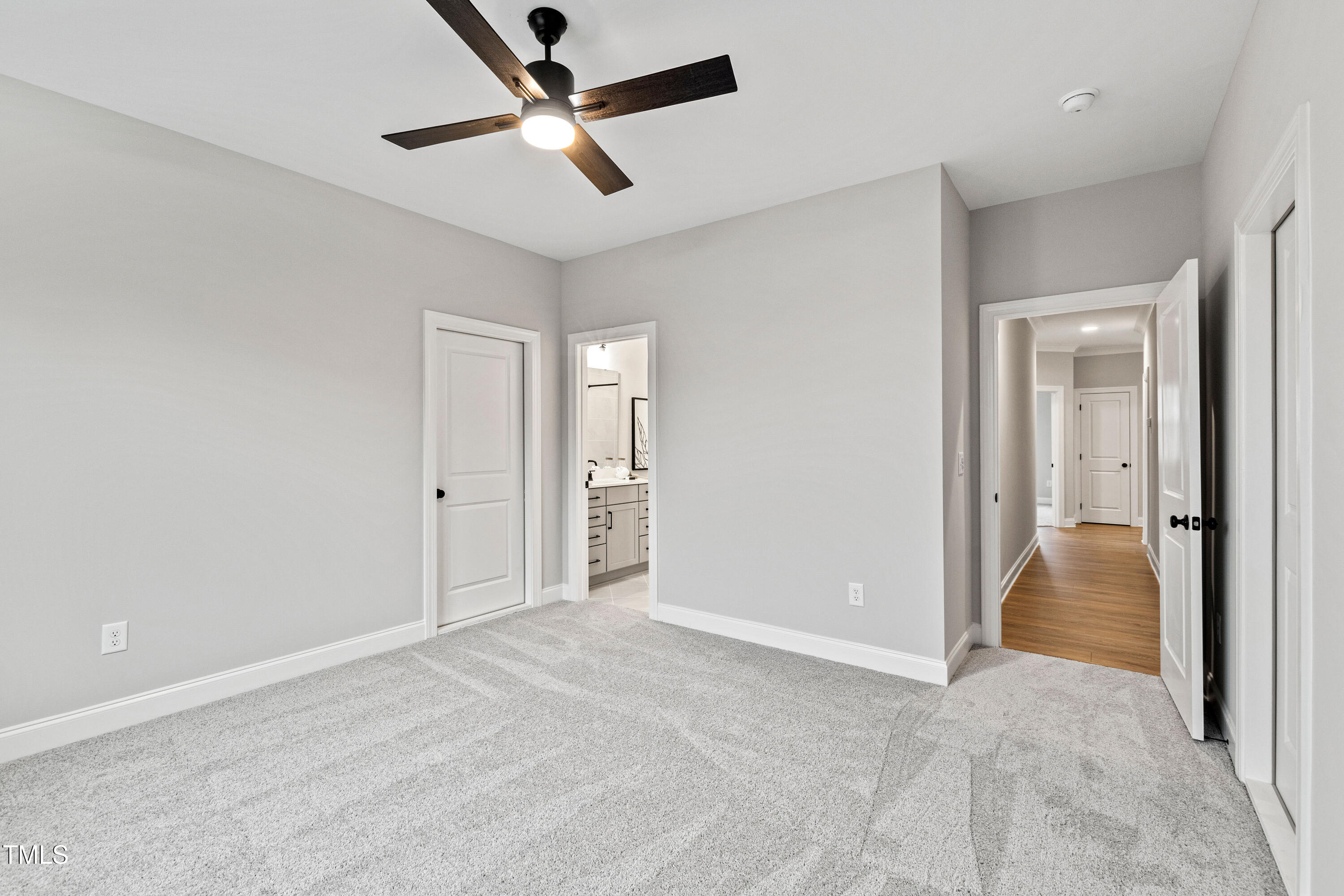 100 Firefly Lane