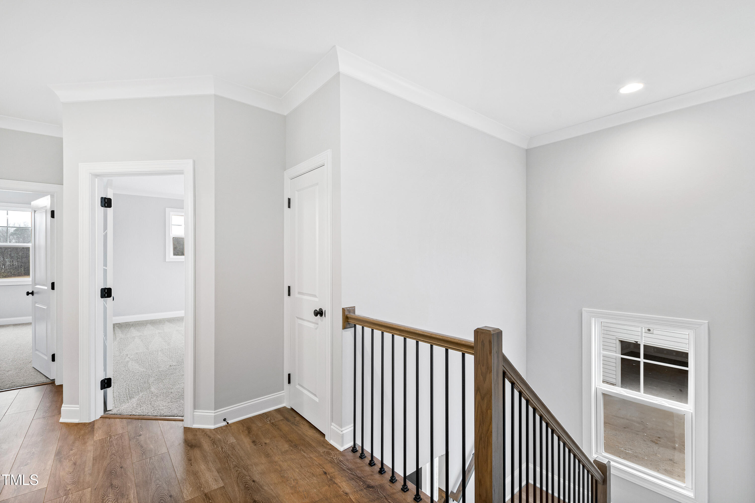 100 Firefly Lane