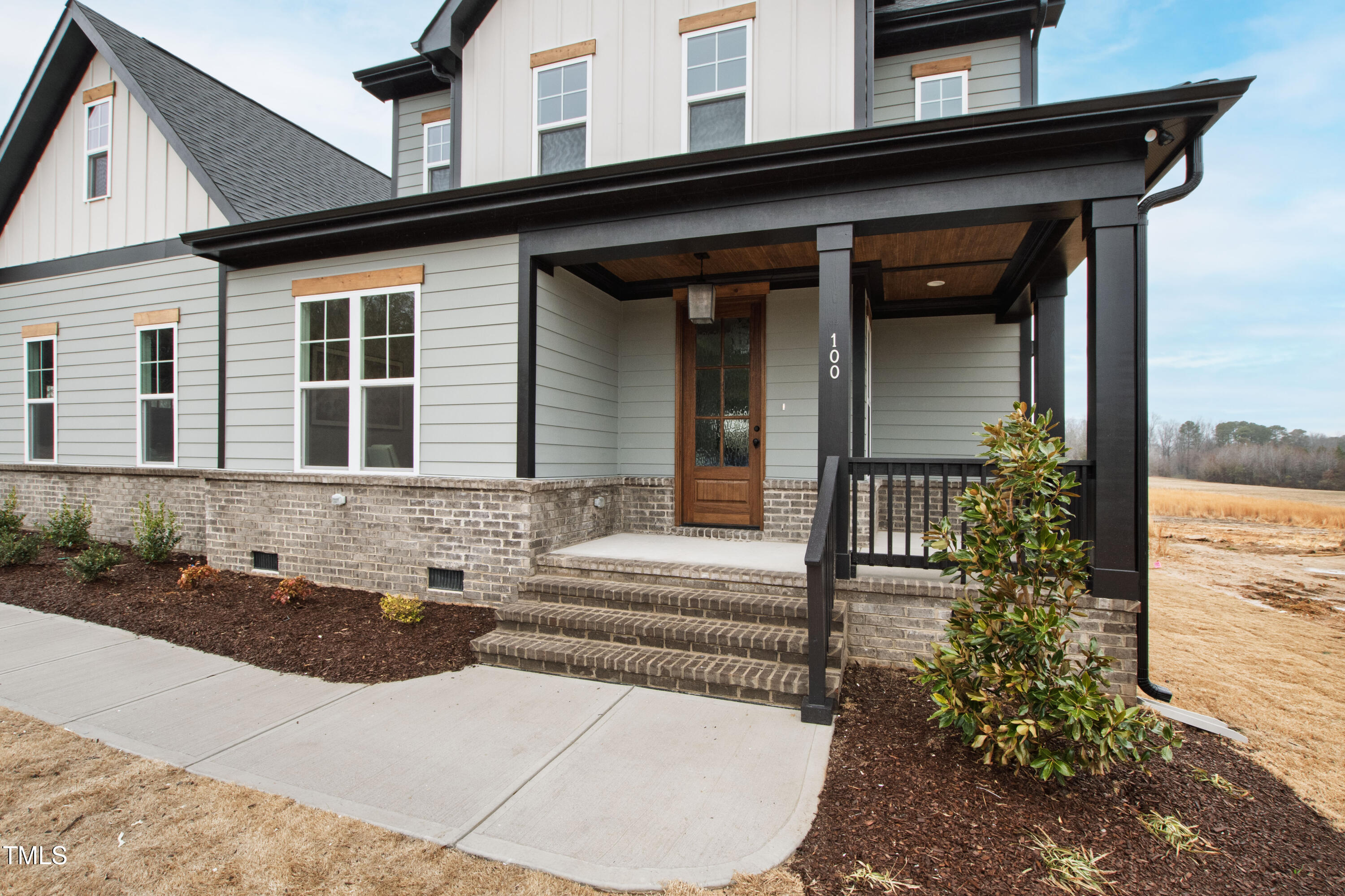 100 Firefly Lane