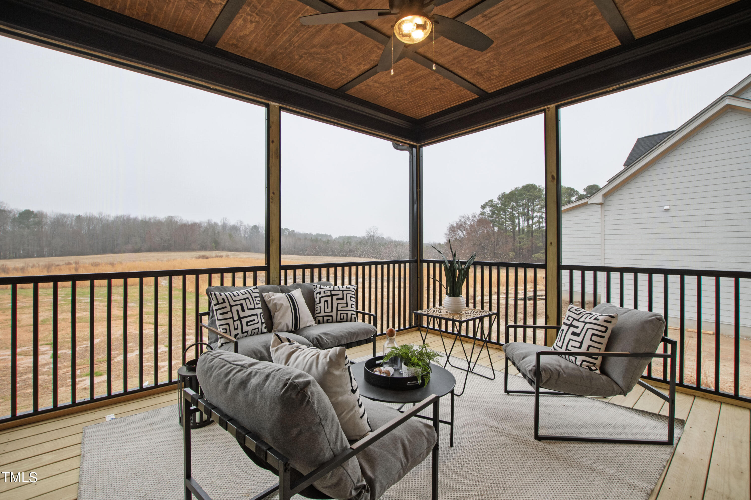 100 Firefly Lane