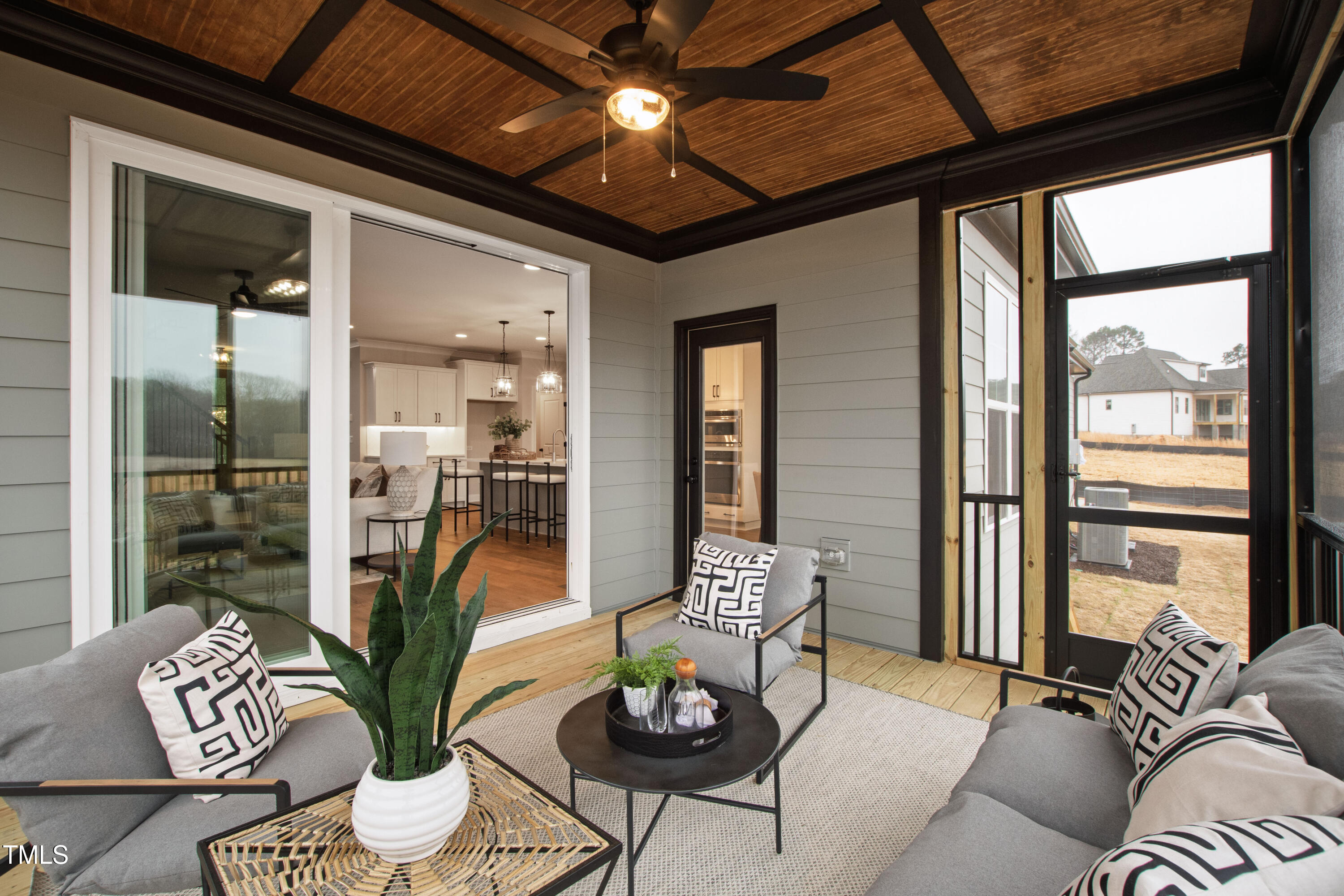100 Firefly Lane