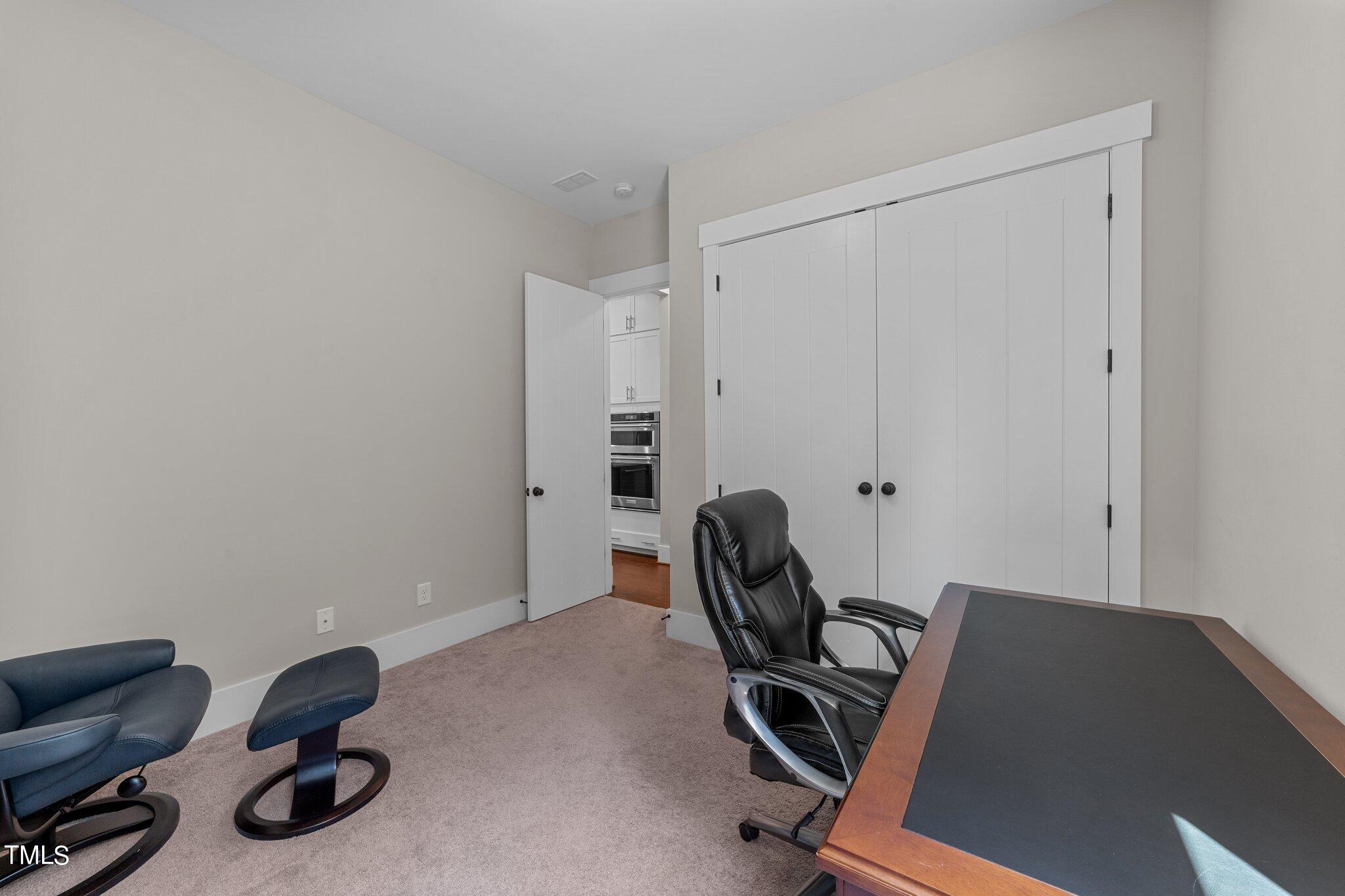 2517 Snyder Lane
