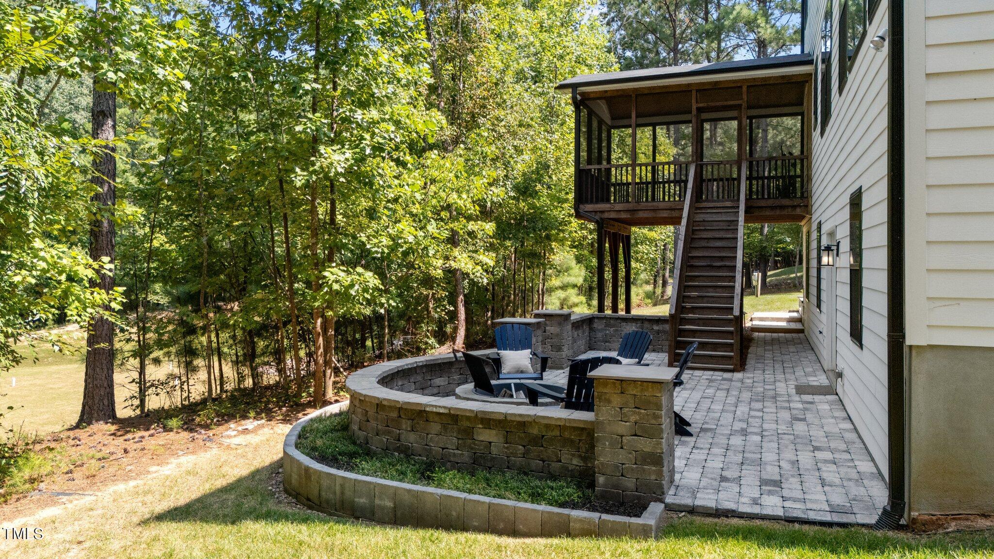 2517 Snyder Lane