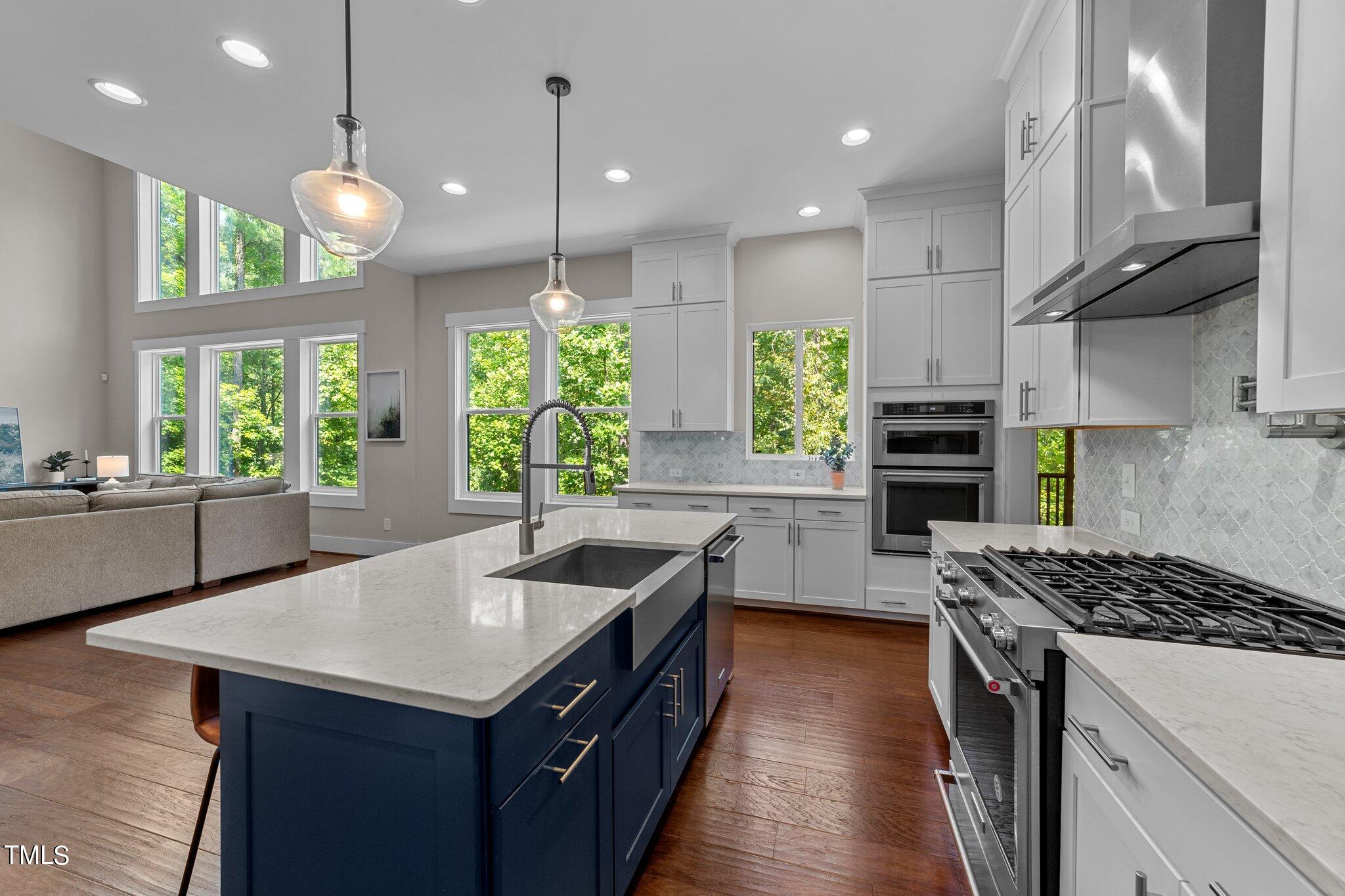 2517 Snyder Lane
