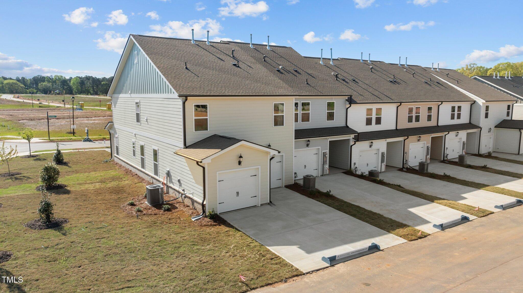 959 Alma Railway Drive