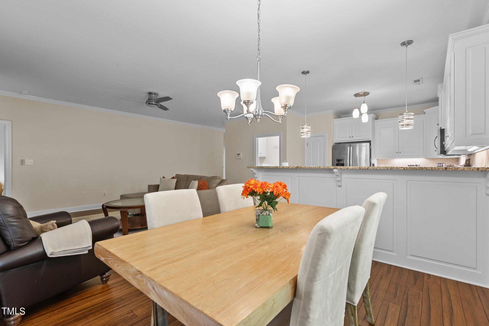 1307 Pineview Drive