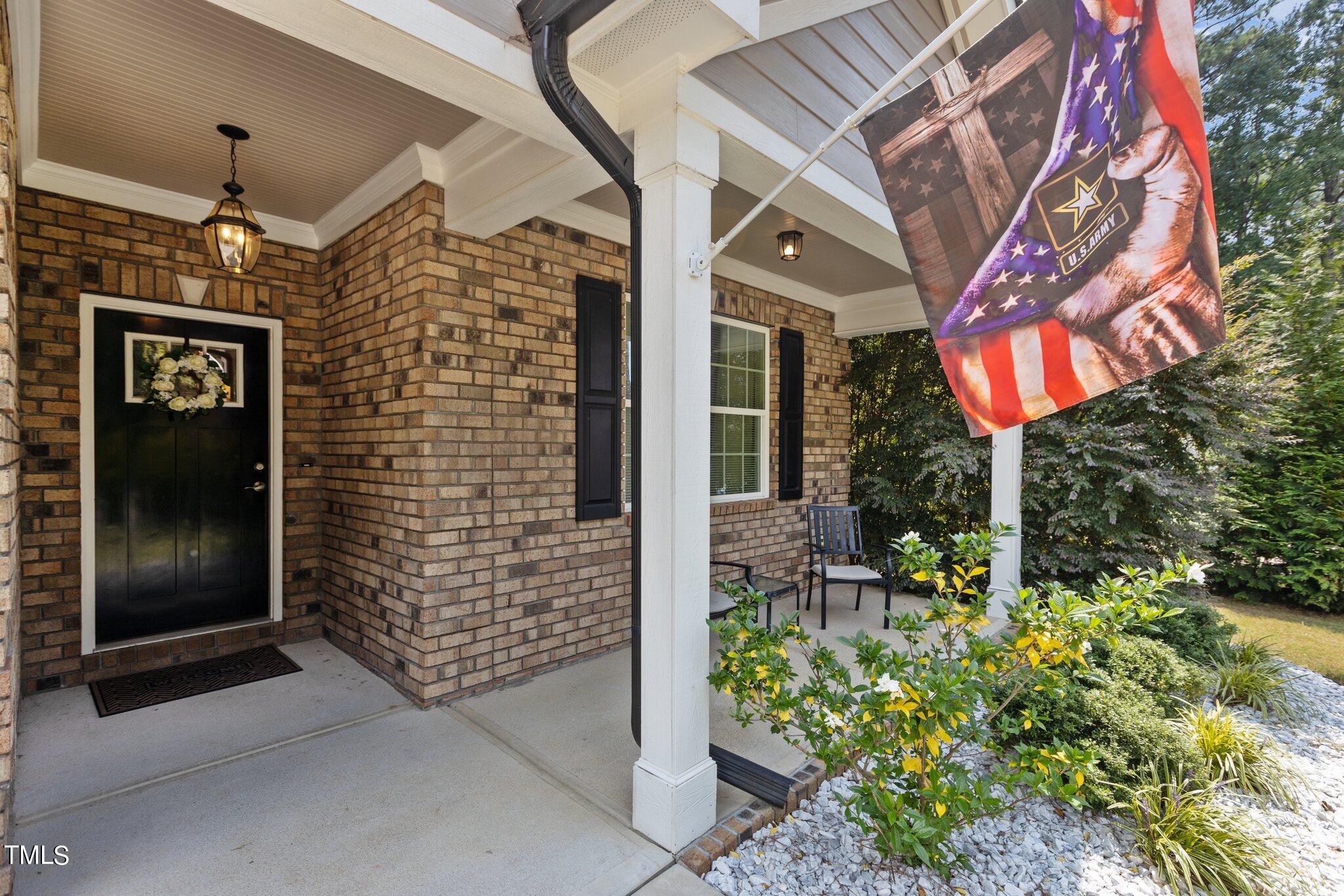 1307 Pineview Drive