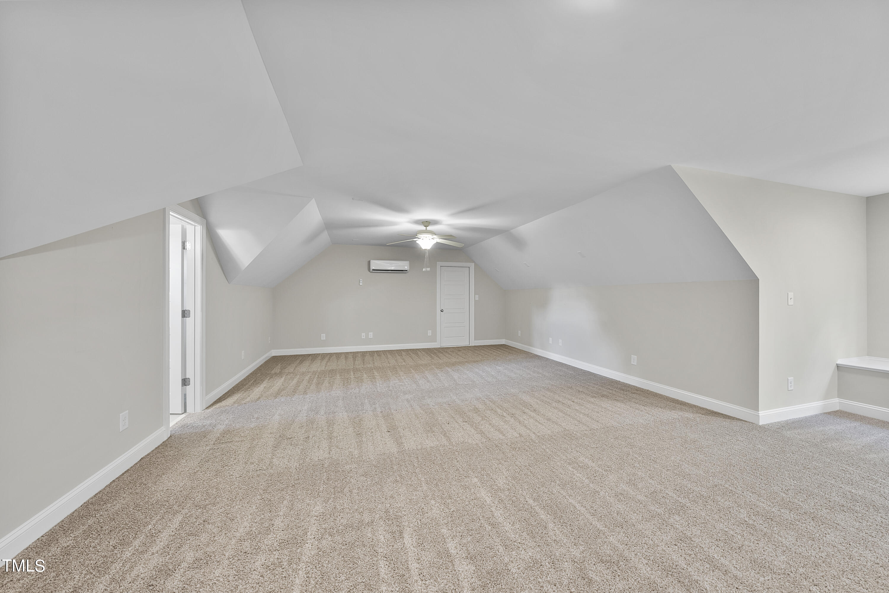 10804 Bridle Lane