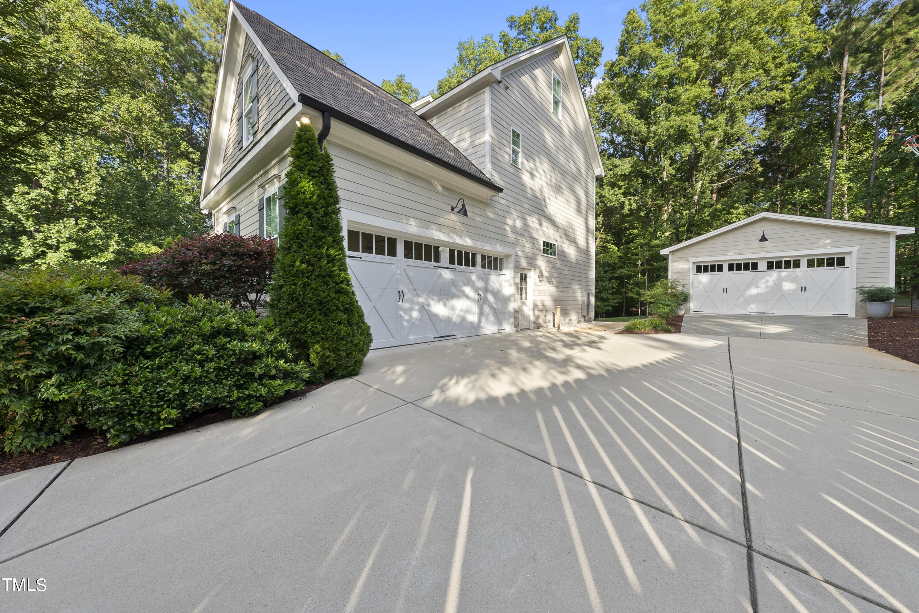 10804 Bridle Lane