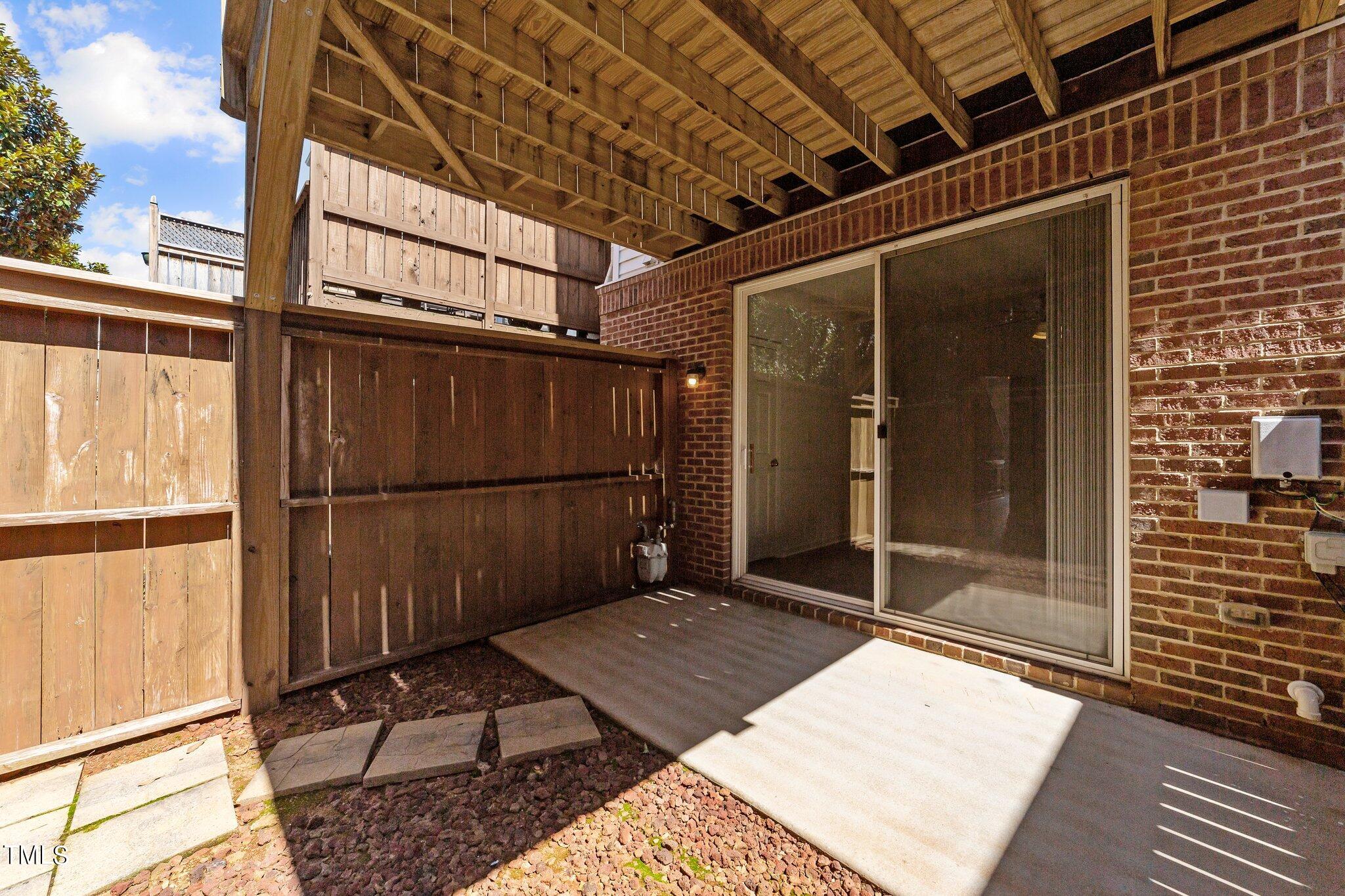 4913 Wyatt Brook Way
