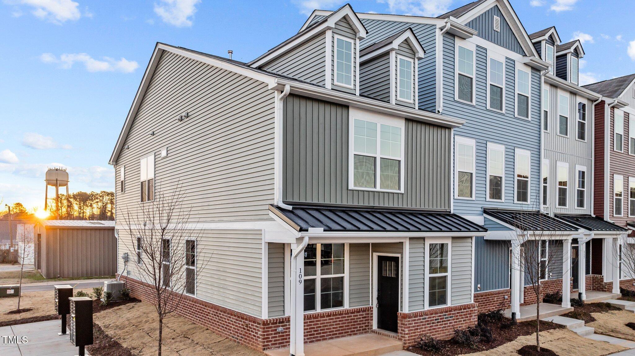 109 Pearl Street # 1