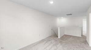16 Rolling Banks Drive