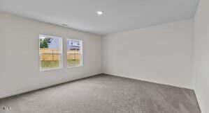 16 Rolling Banks Drive