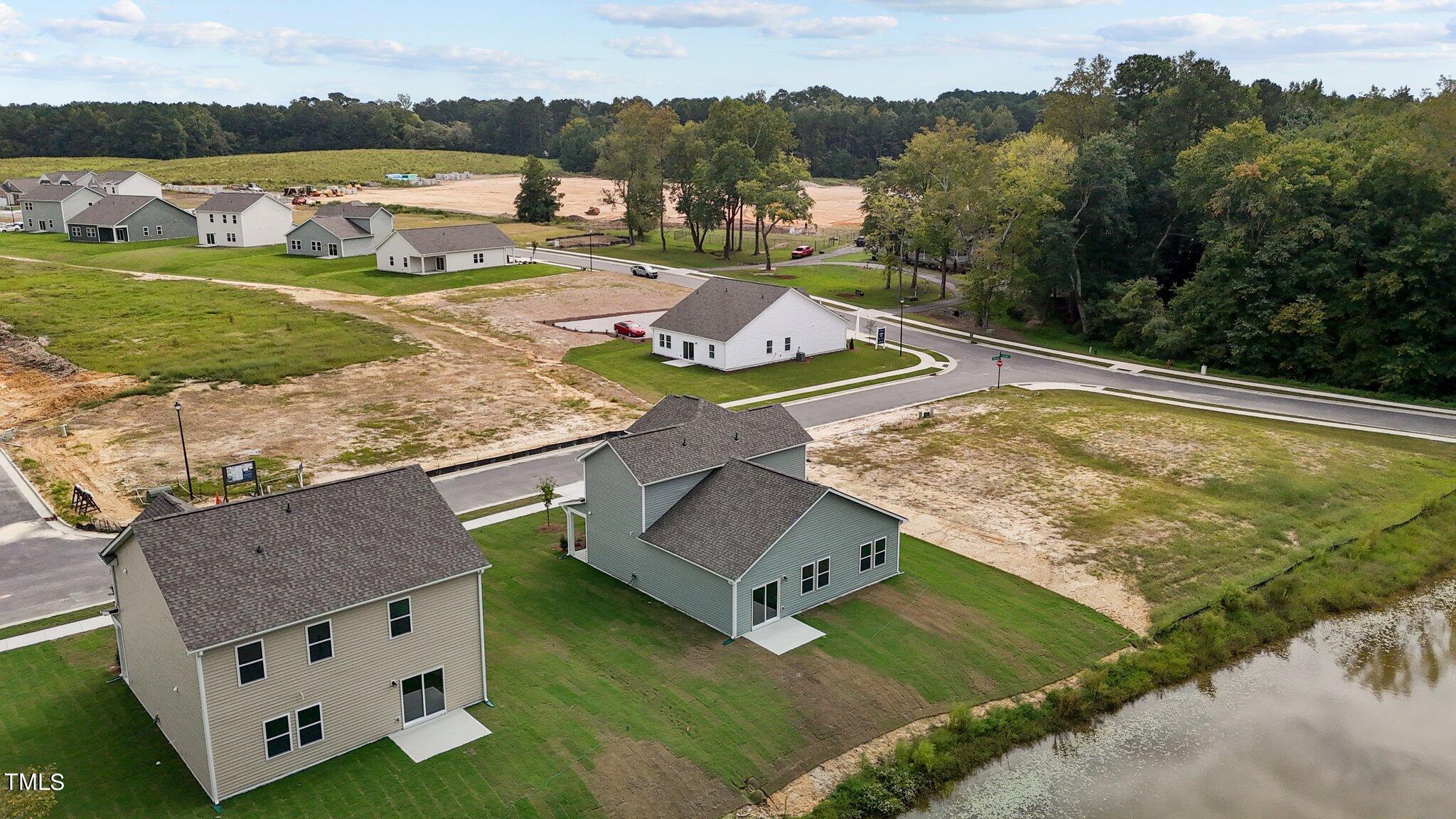 14 Rolling Banks Drive