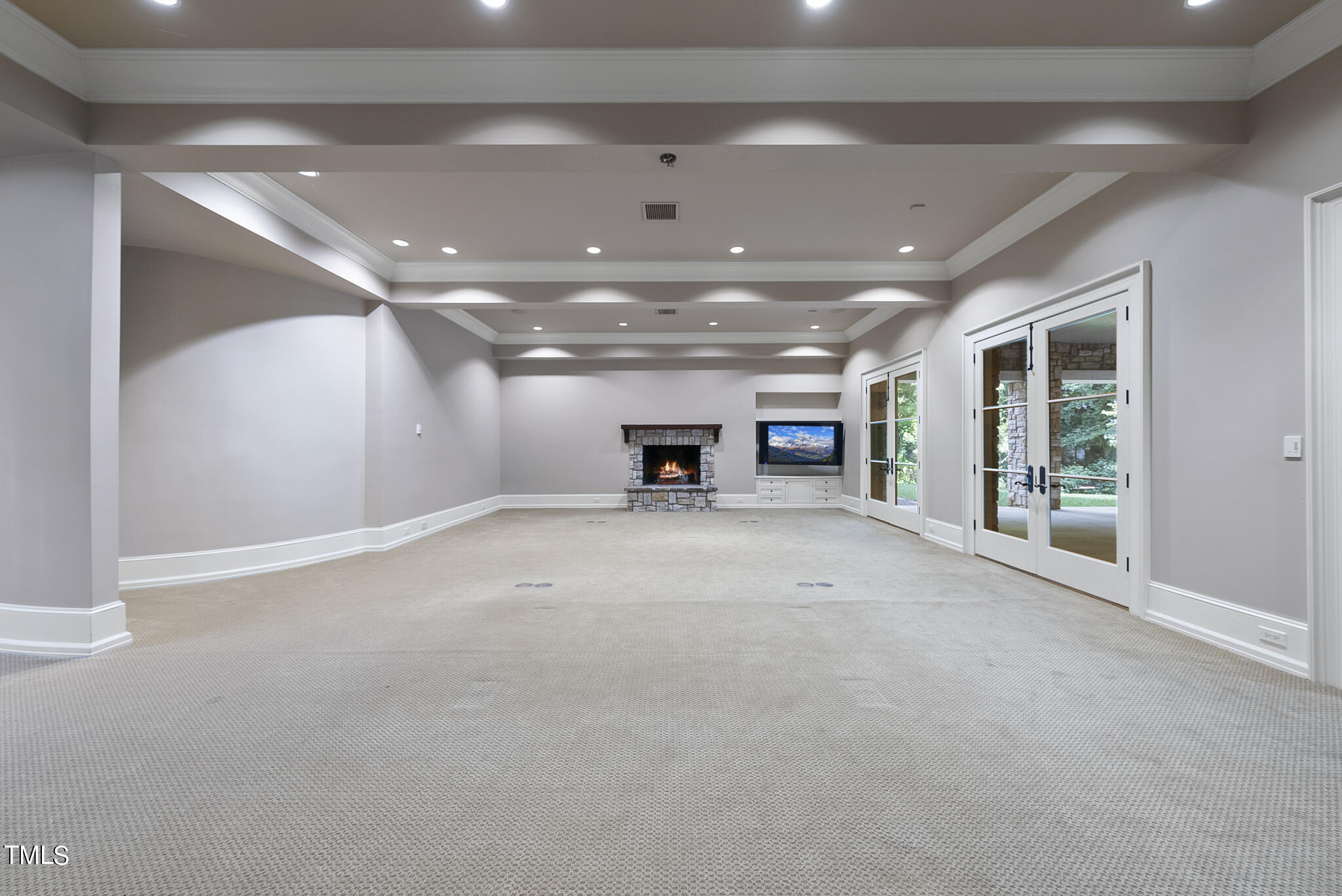 3319 White Oak Road