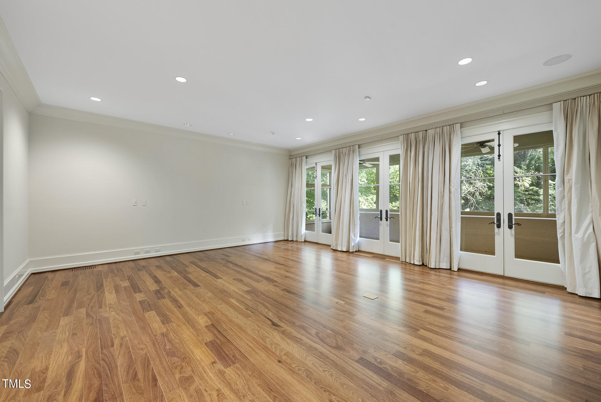 3319 White Oak Road