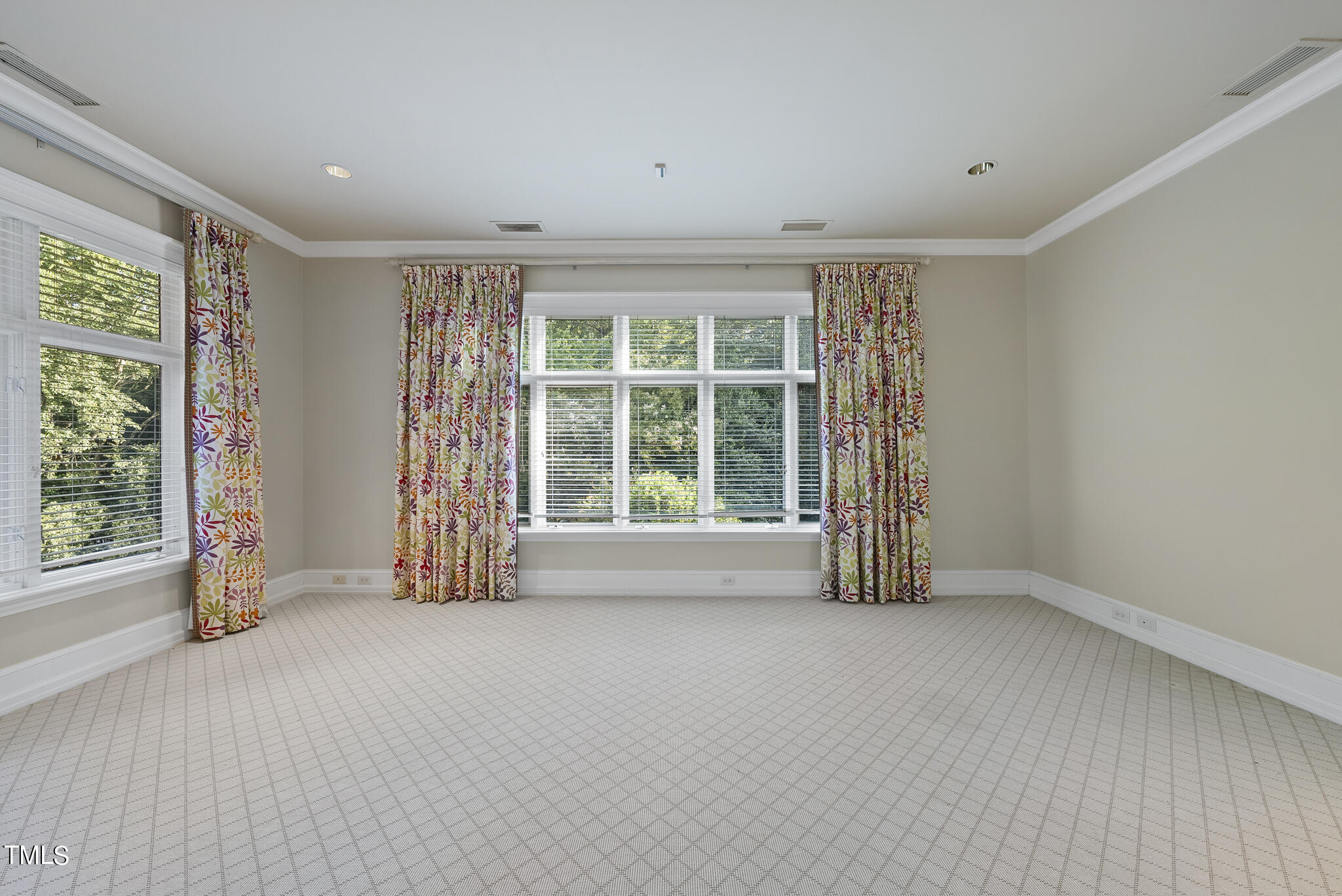 3319 White Oak Road